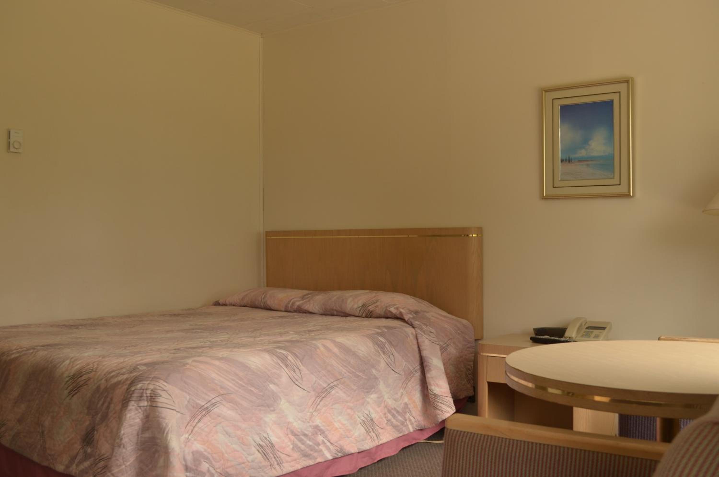 Premium Queen Room photo 1