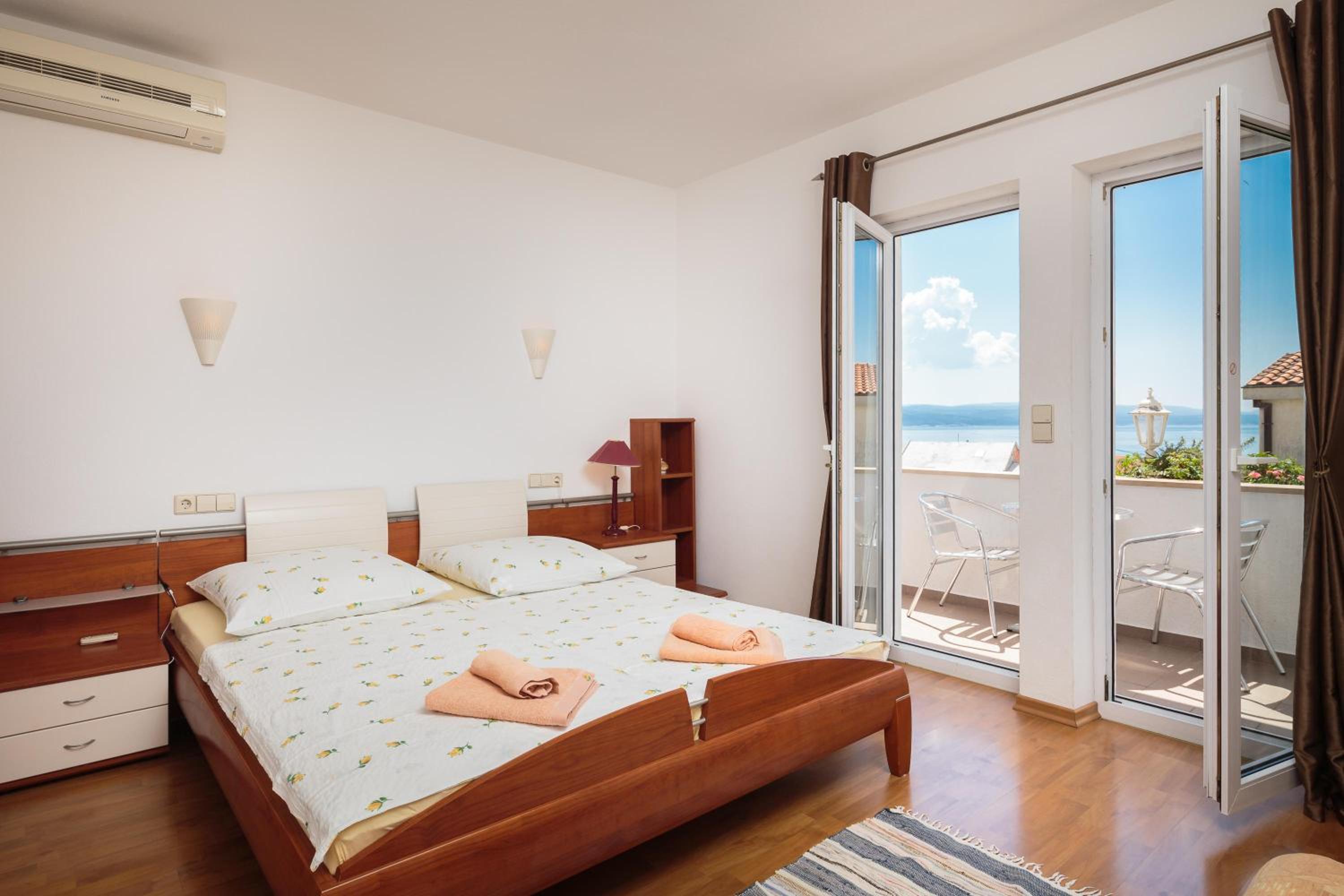 Apartment with Sea View