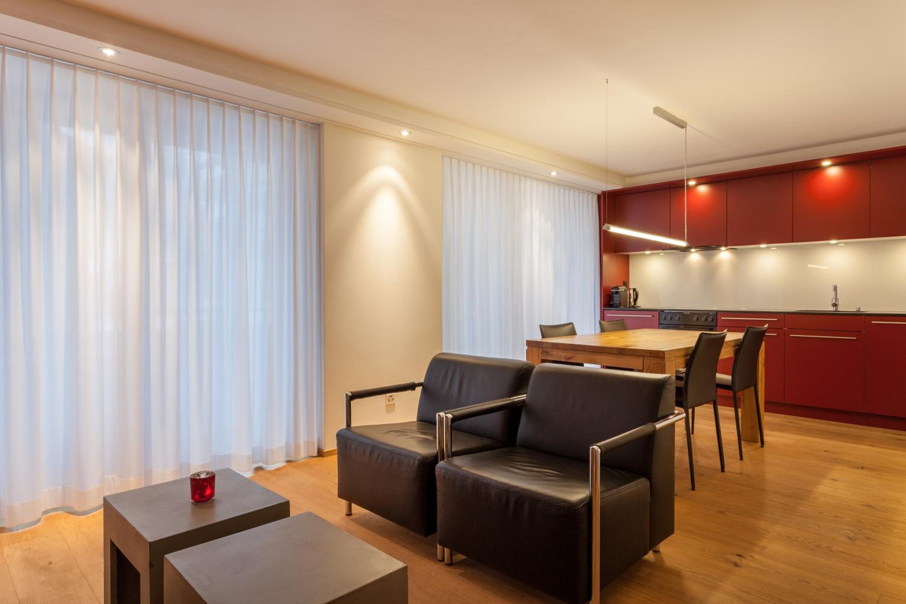 Superior Two-Bedroom Apartment - Photo 4