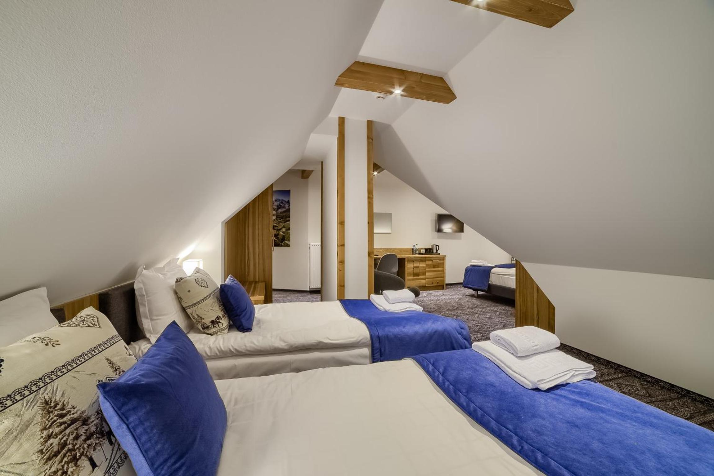 Standard Quadruple Room - Photo 1