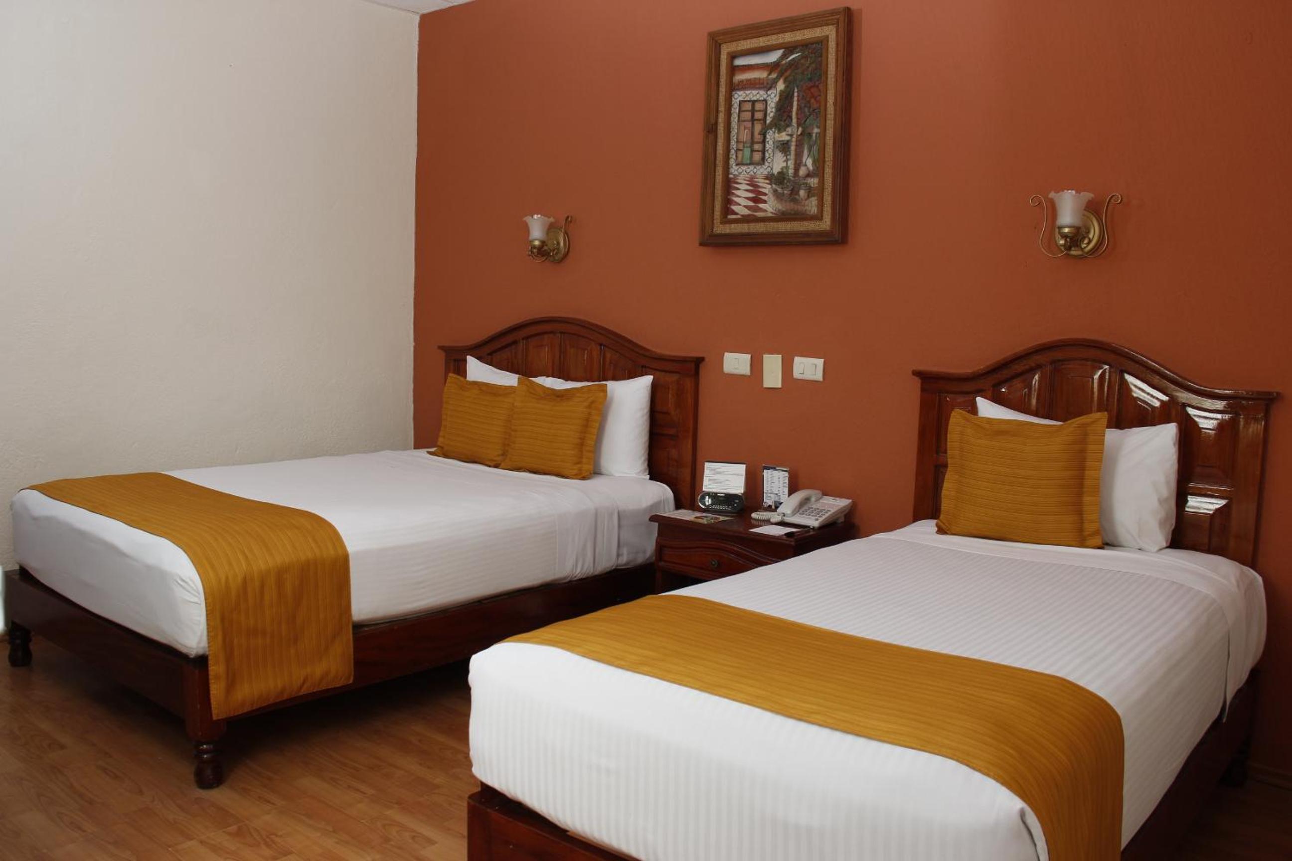 1 Double bed and 1 Single Bed - Non Smoking