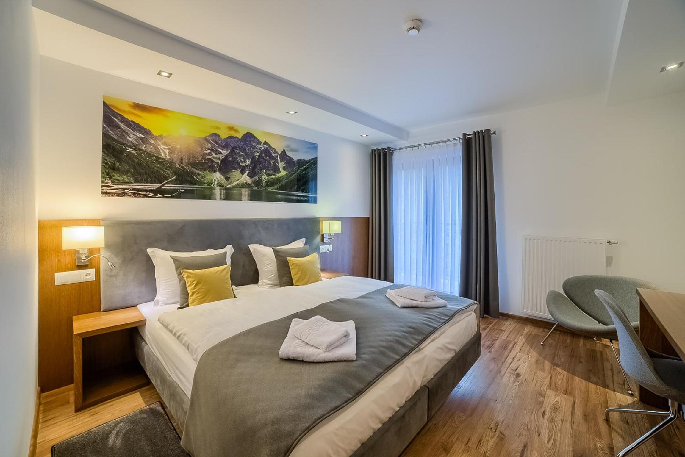 Standard Twin Room - Photo 1