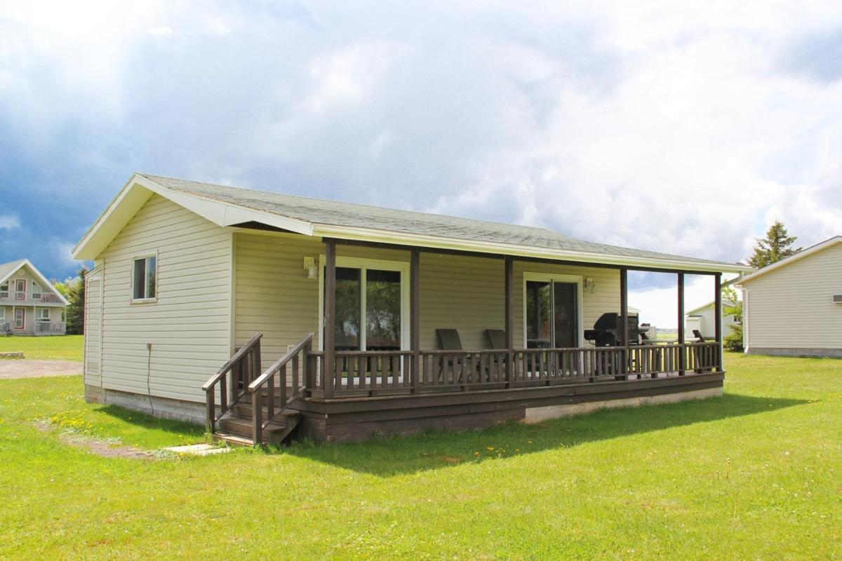 One-Bedroom Cottage photo 2