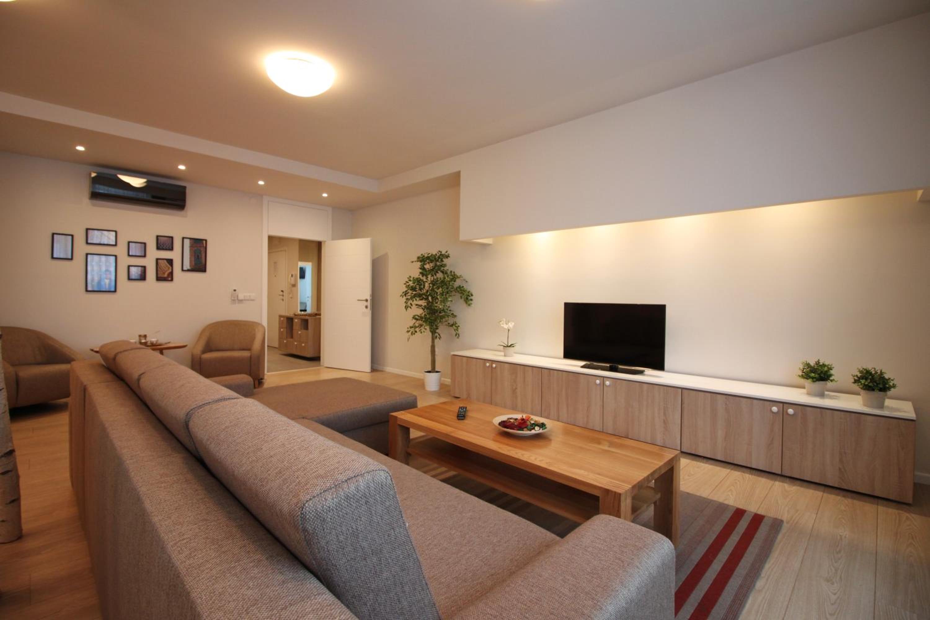 Two-Bedroom Apartment - Photo 20