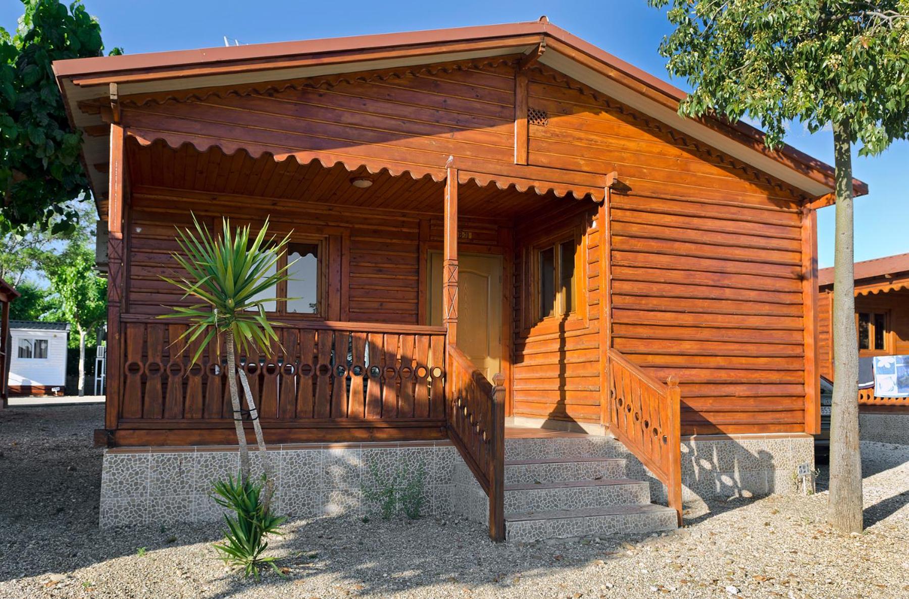 Wooden Cabin - Photo 2