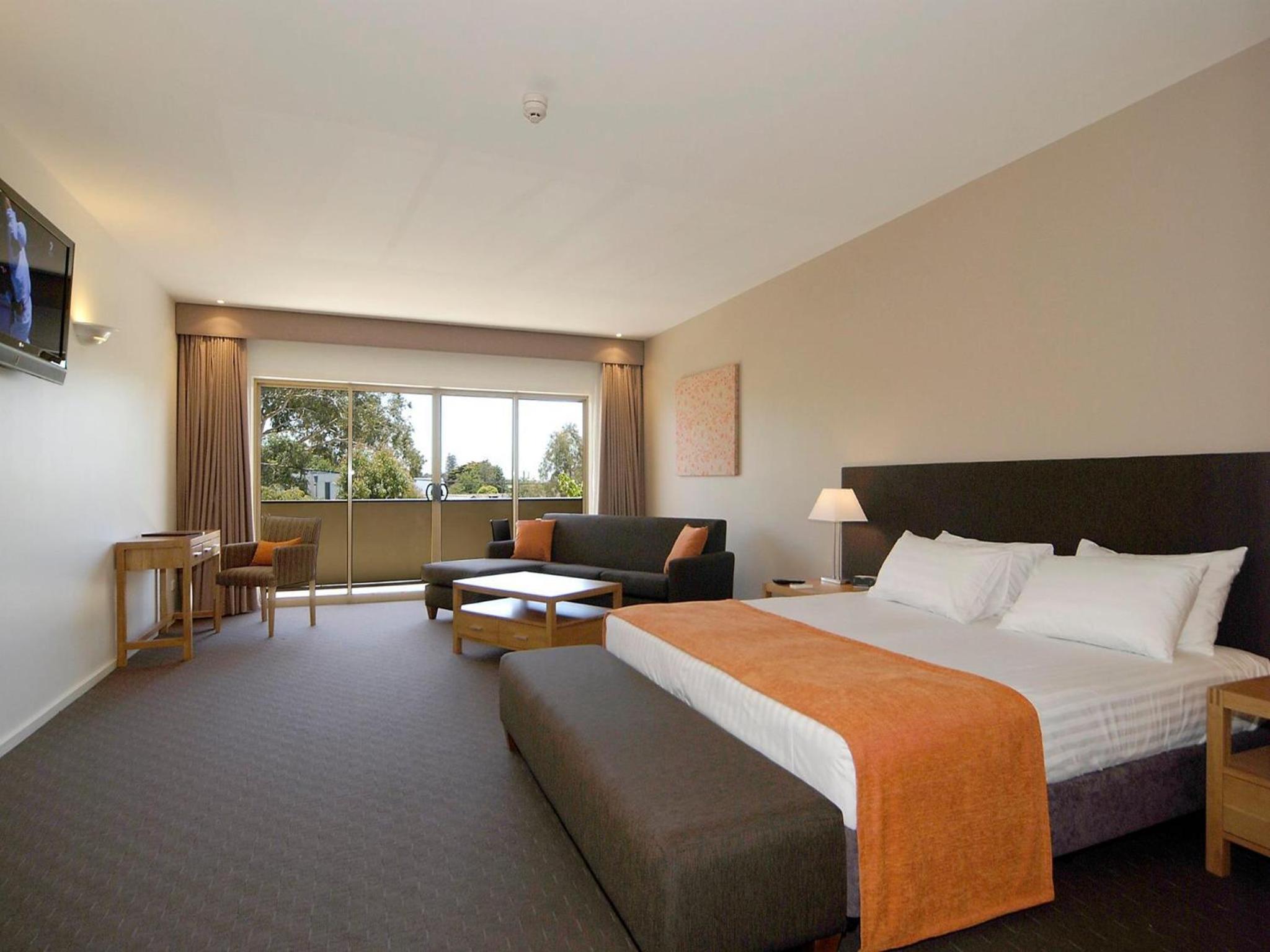 Suite with Balcony photo 1