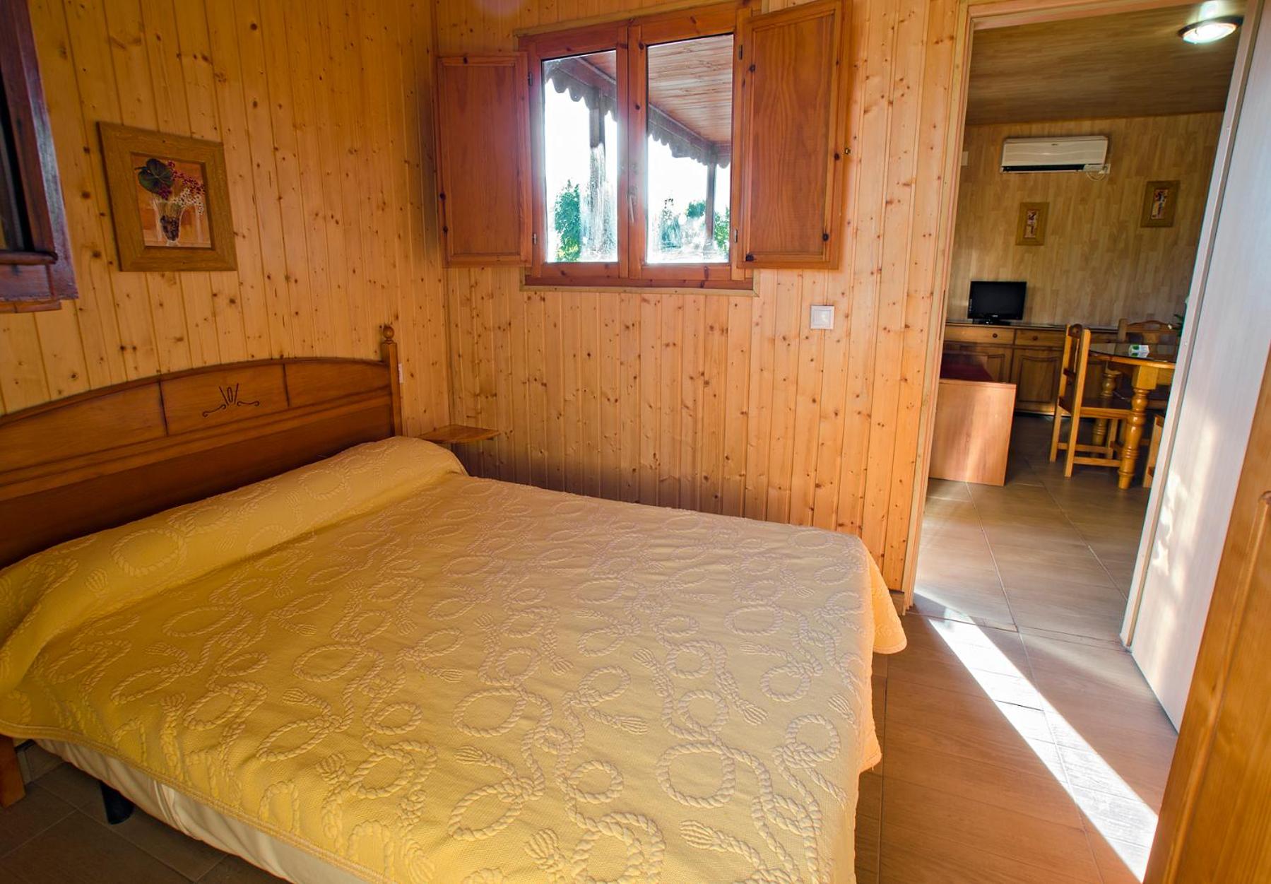 Wooden Cabin - Photo 10
