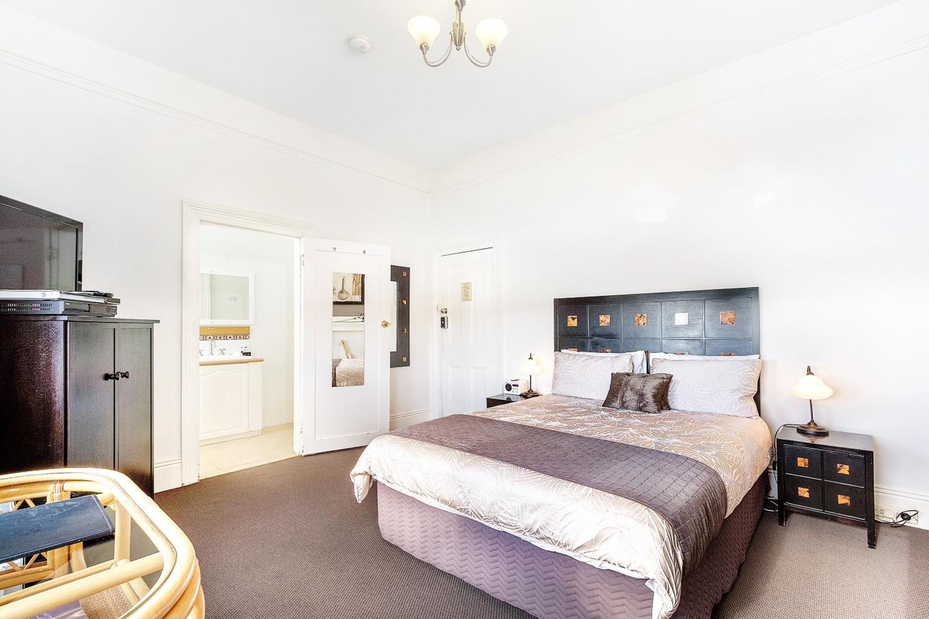 Deluxe Double Room photo 3