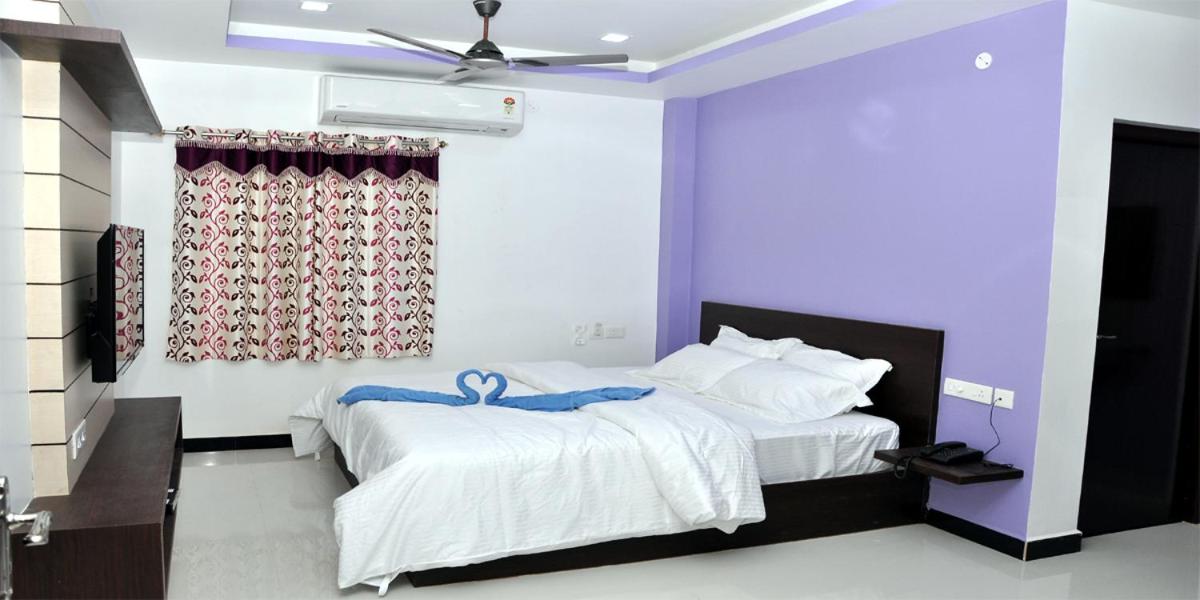 Deluxe Double Room photo 3