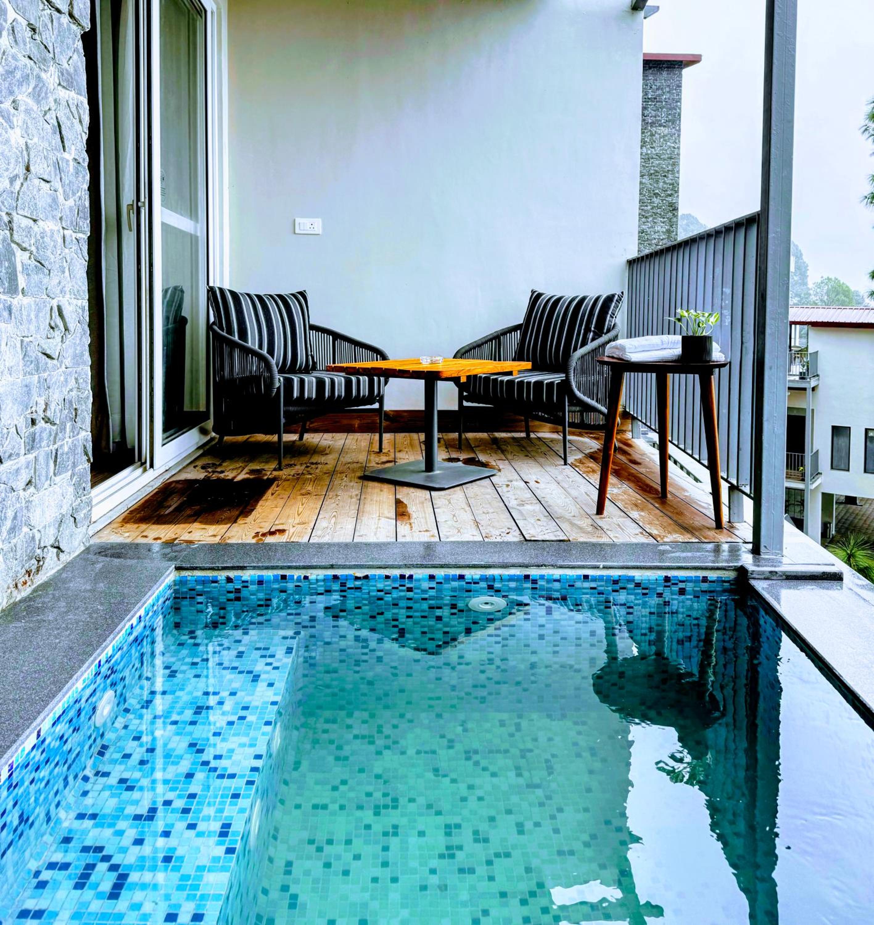 King Room with Pool View