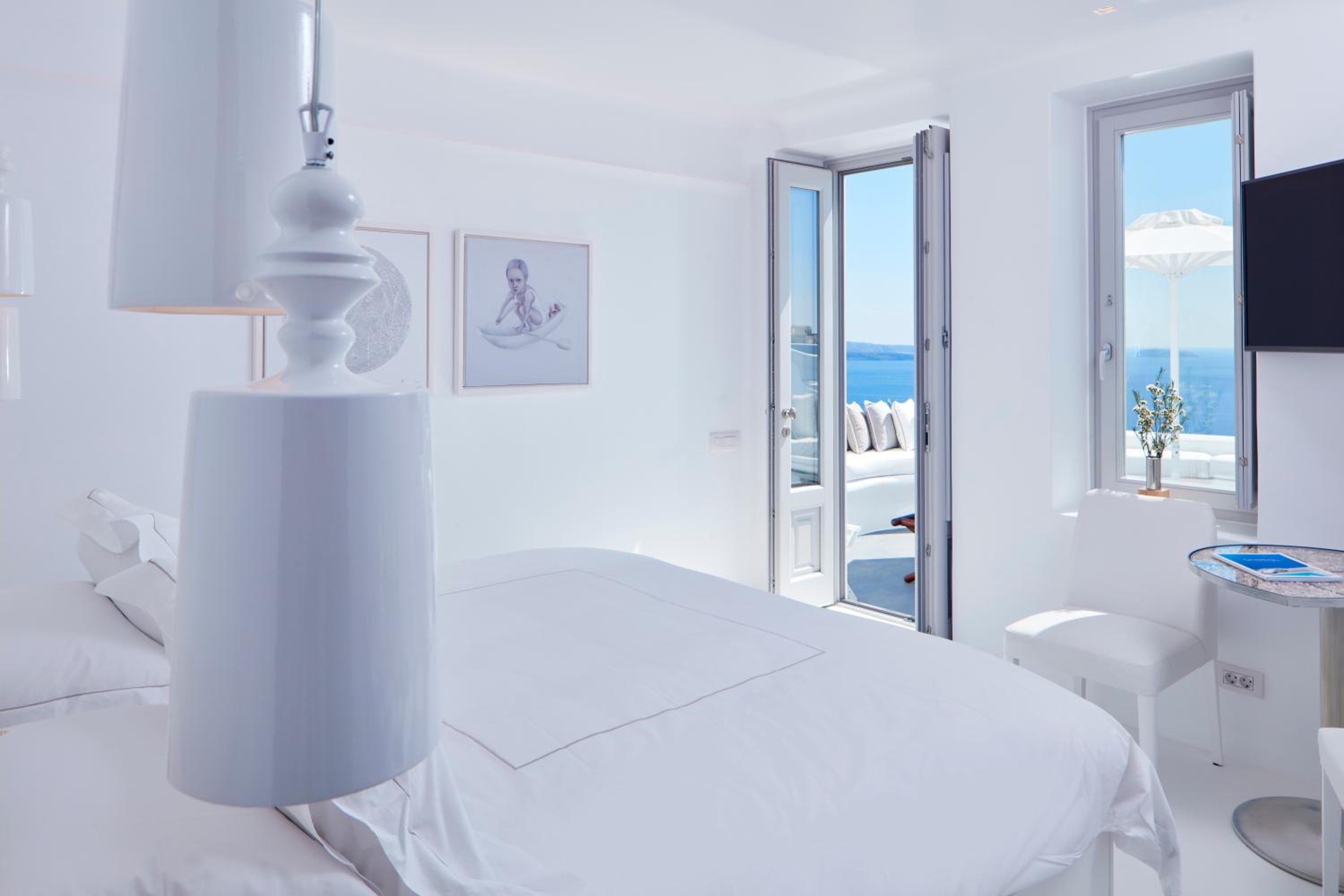 Grande Two-Bedroom Suite - Photo 7
