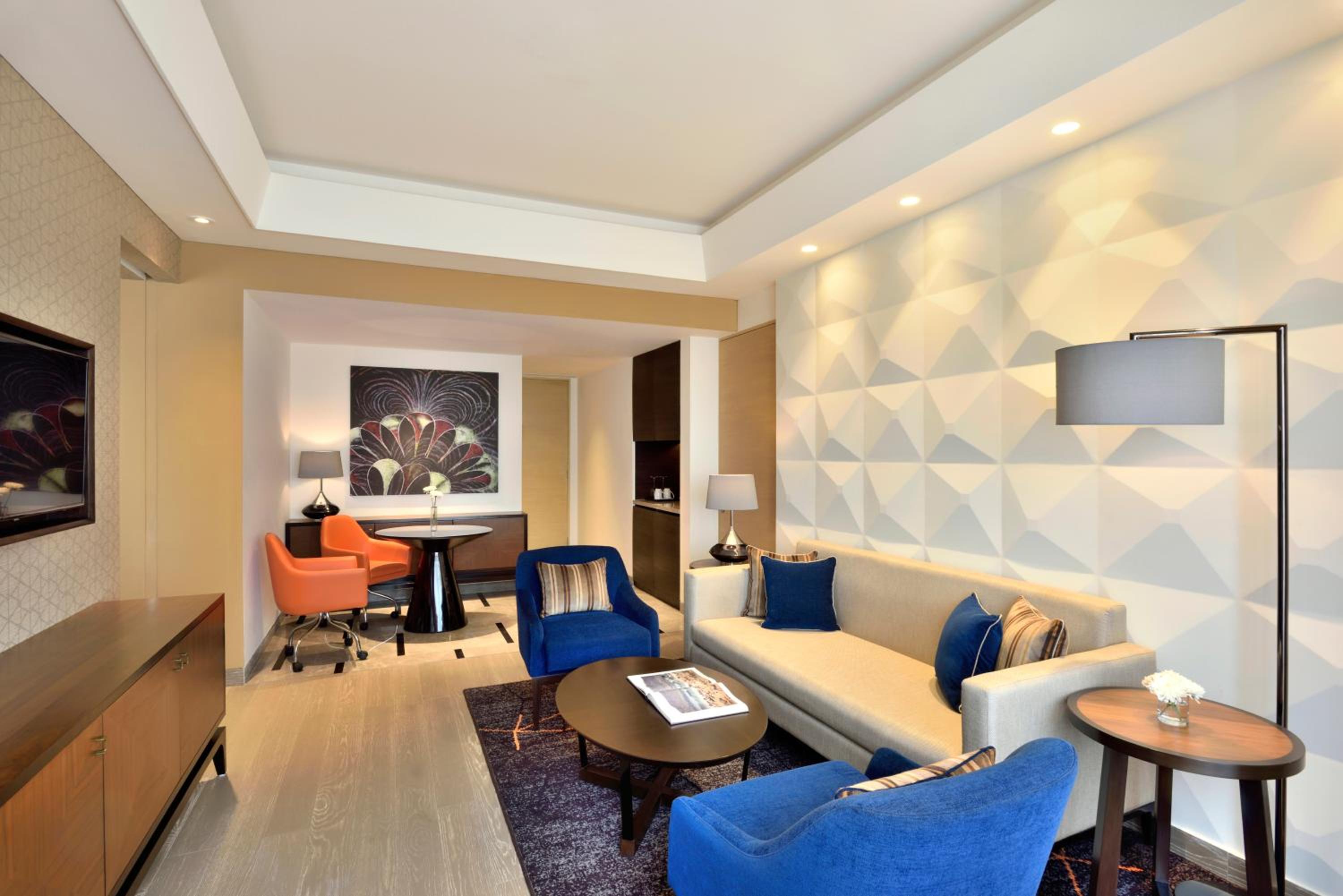 Executive Suite – 15% Dis on FnB