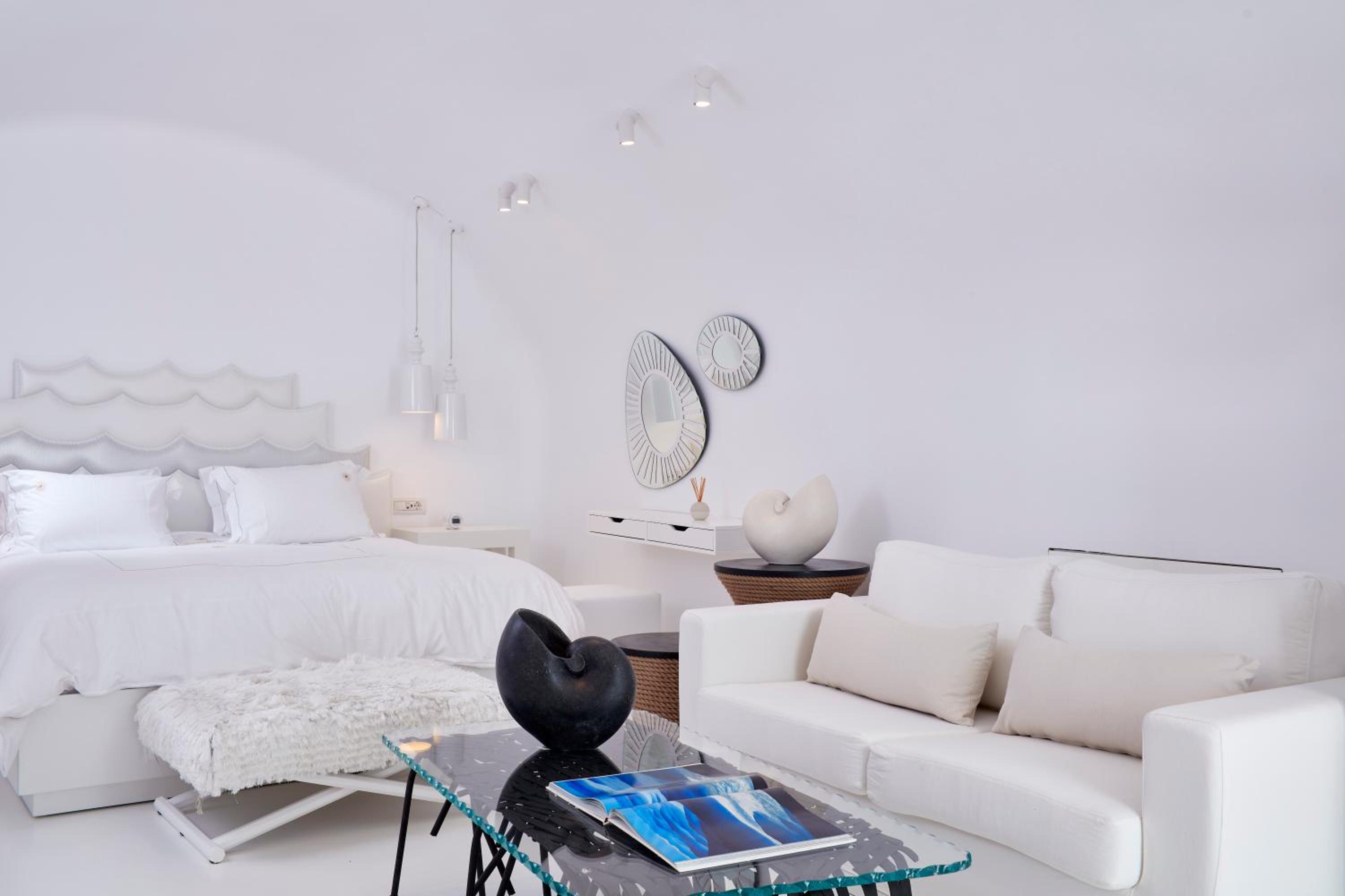 Honeymoon Suite with Outdoor Hot Tub