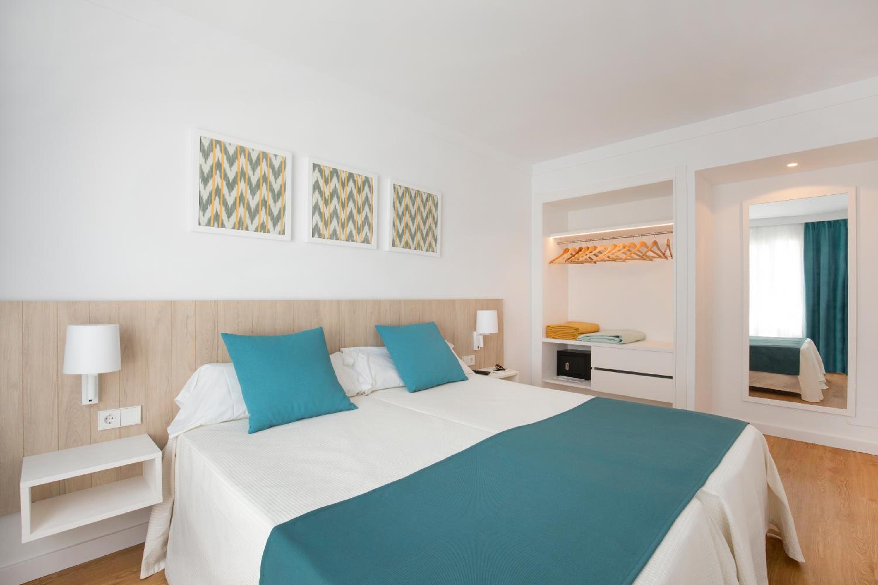 Apartamento de una habitación con vista al mar