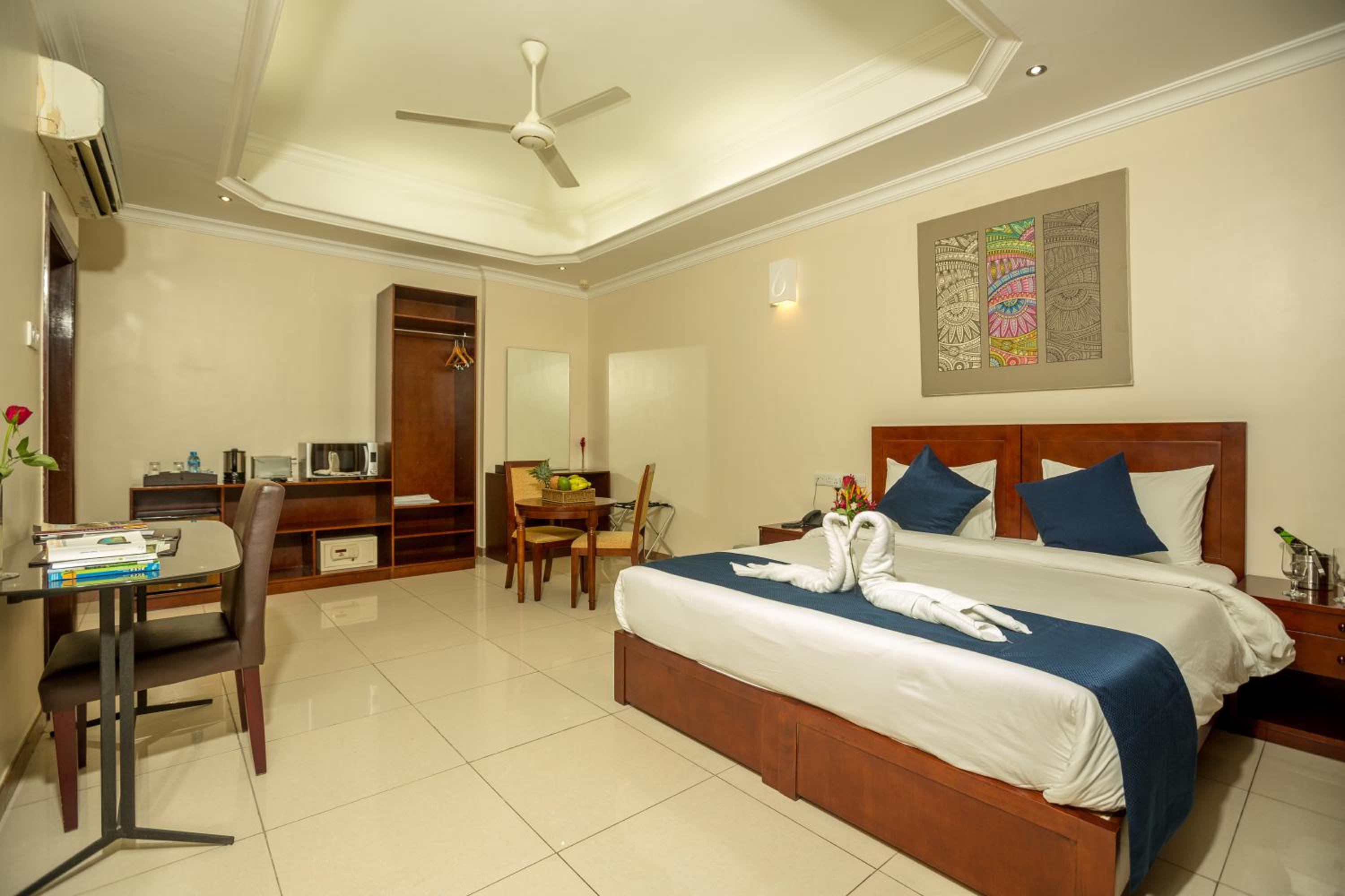 Executive Room - Photo 2