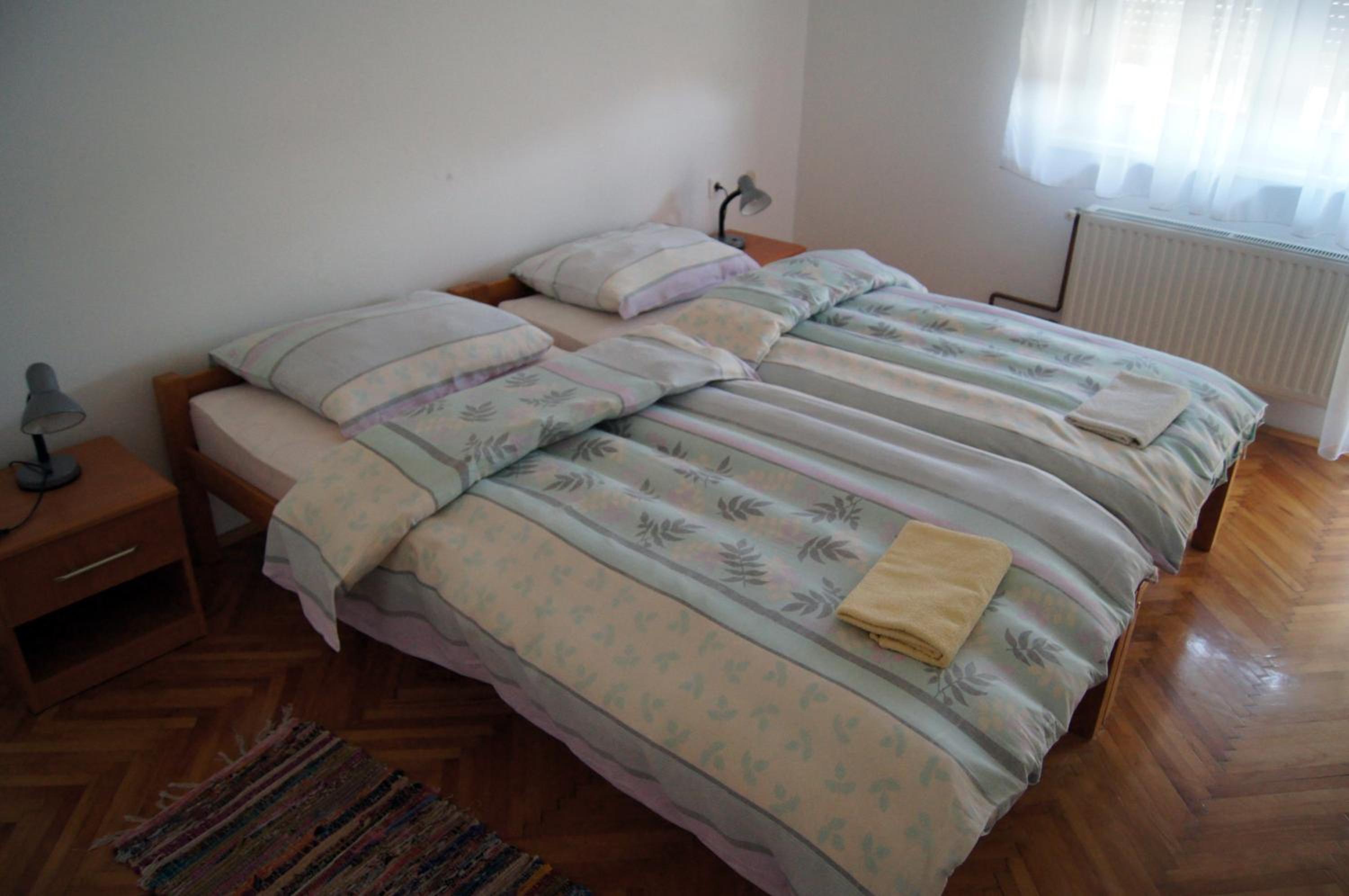 Twin Room with Private Bathroom photo 1