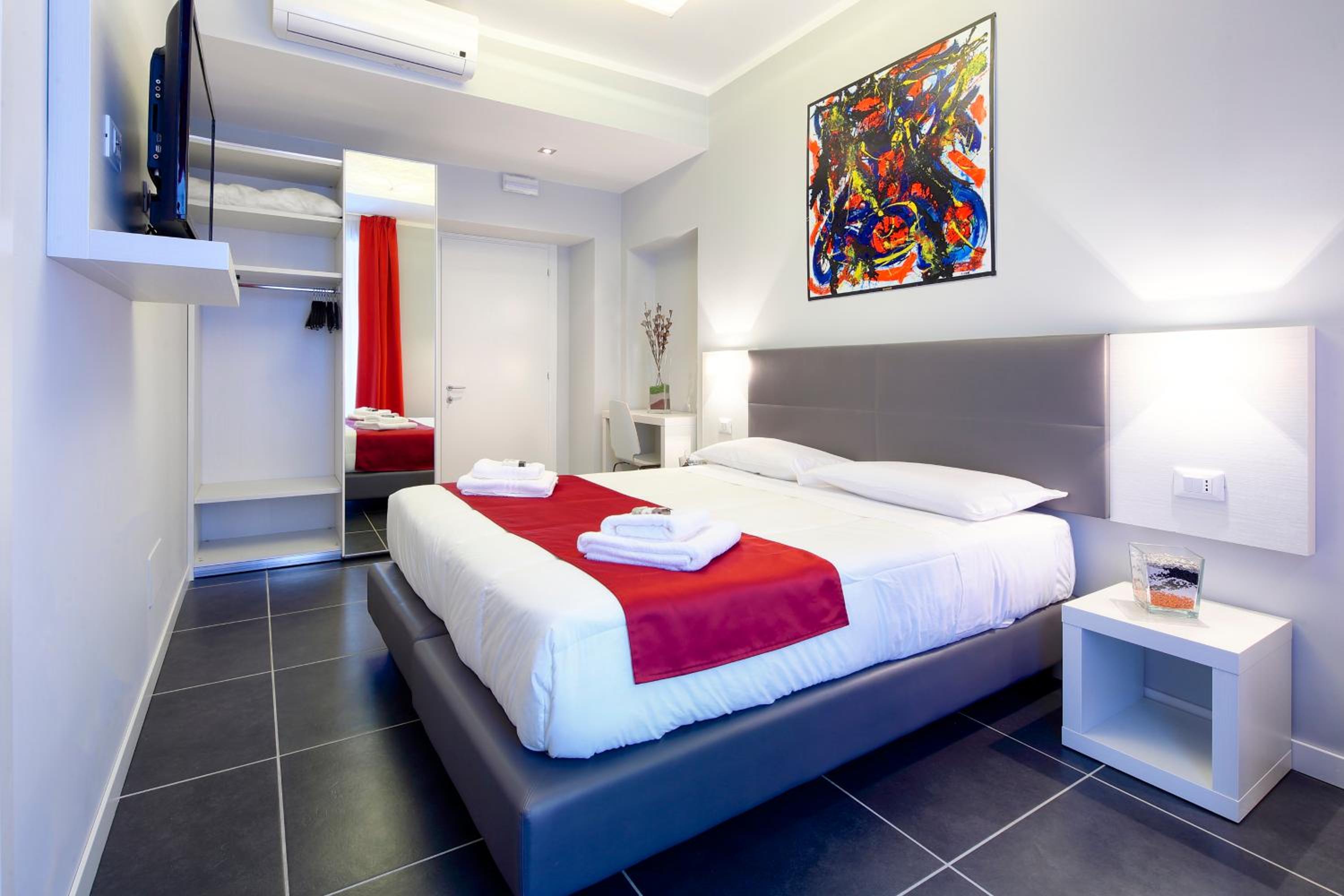 Deluxe Junior Suite photo 1