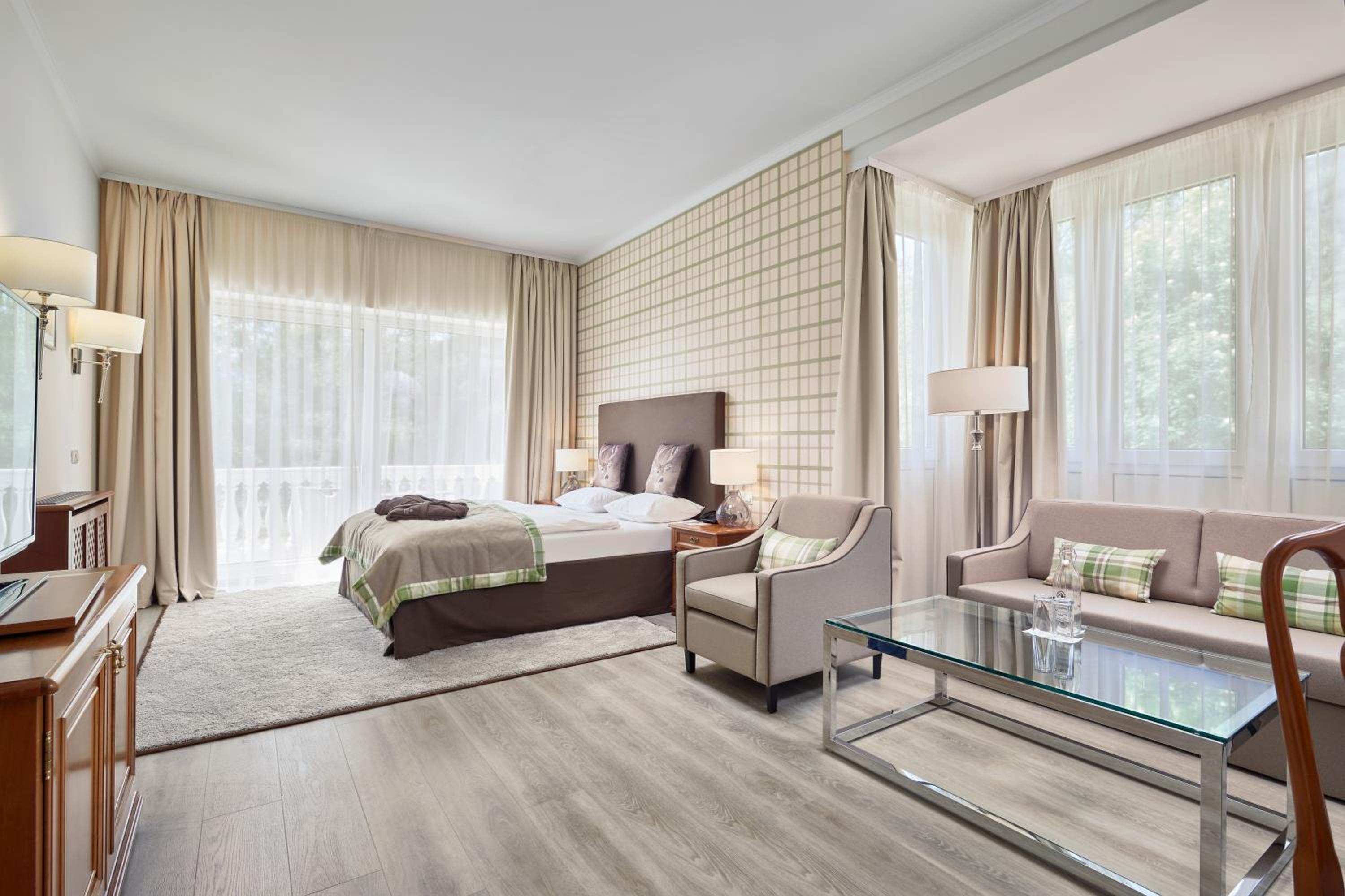 Junior Suite with Balcony