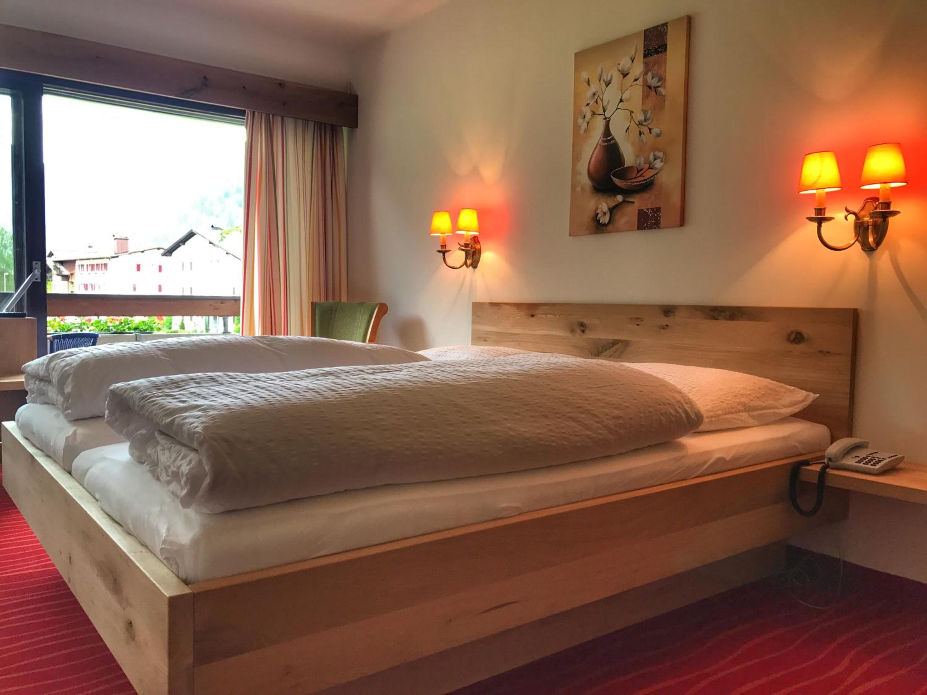 Double Room with Balcony - Photo 3