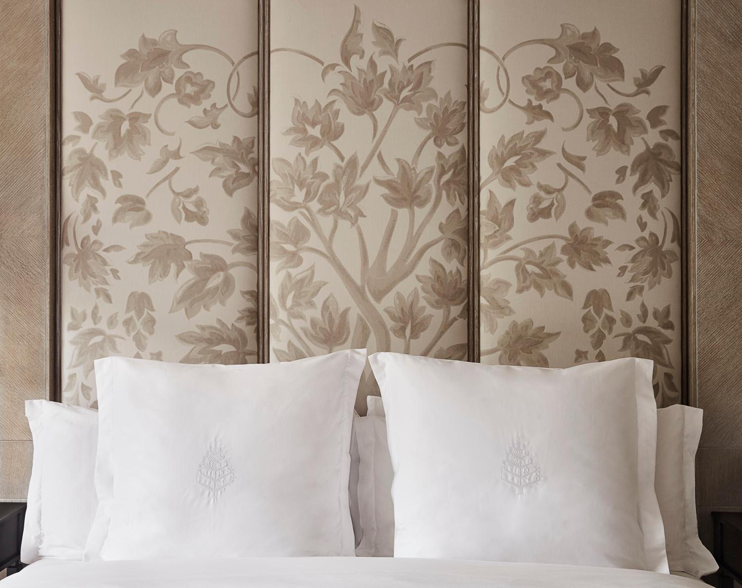 Garden-View Executive Suite King