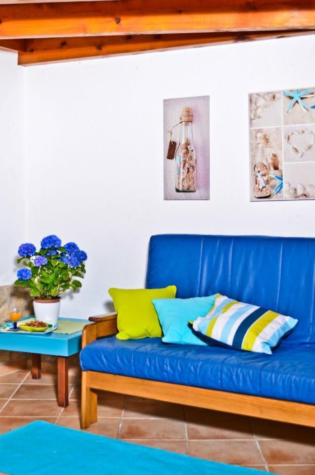 Studio (2 Adults) photo 3