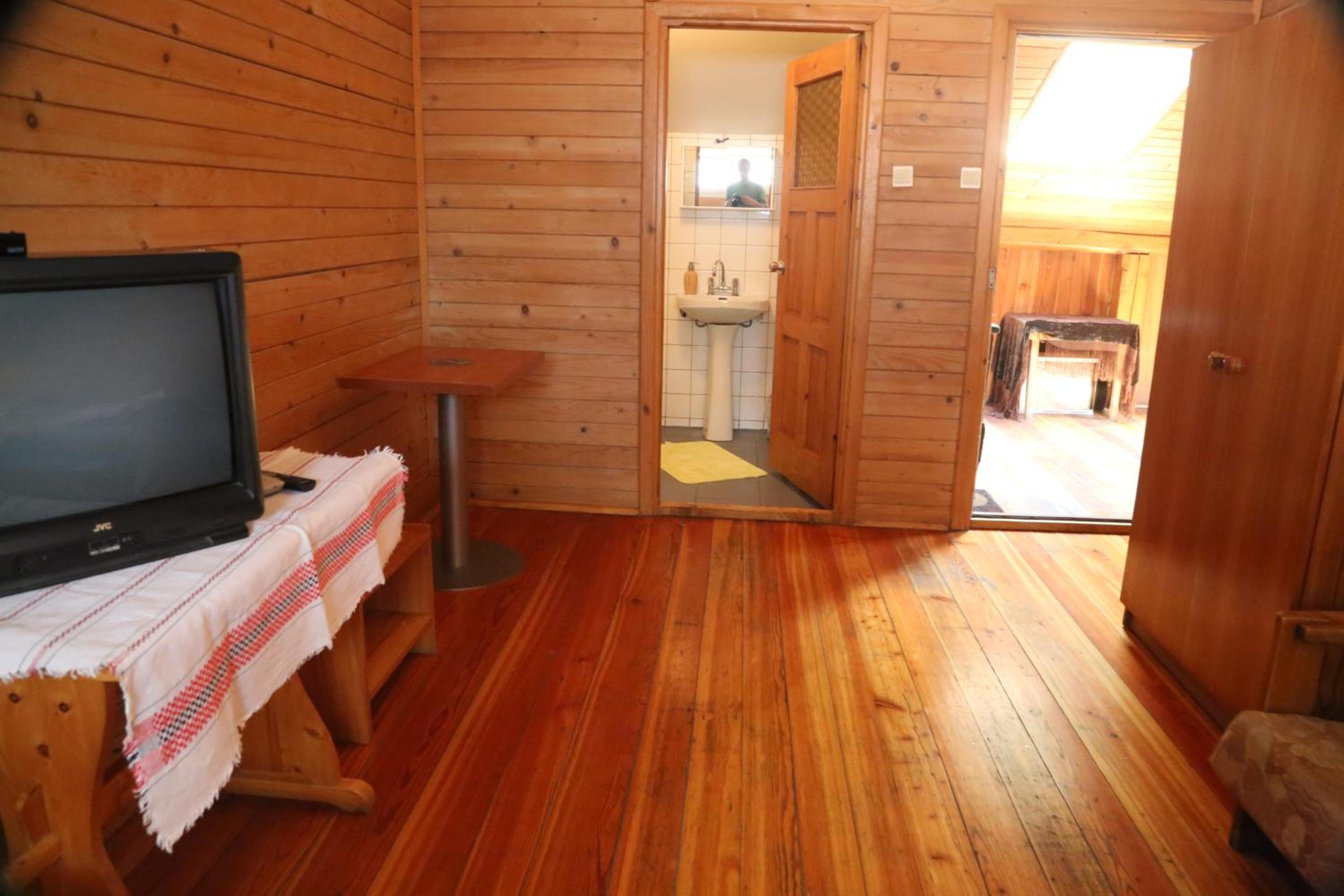 Triple Room with Bathroom - Photo 1