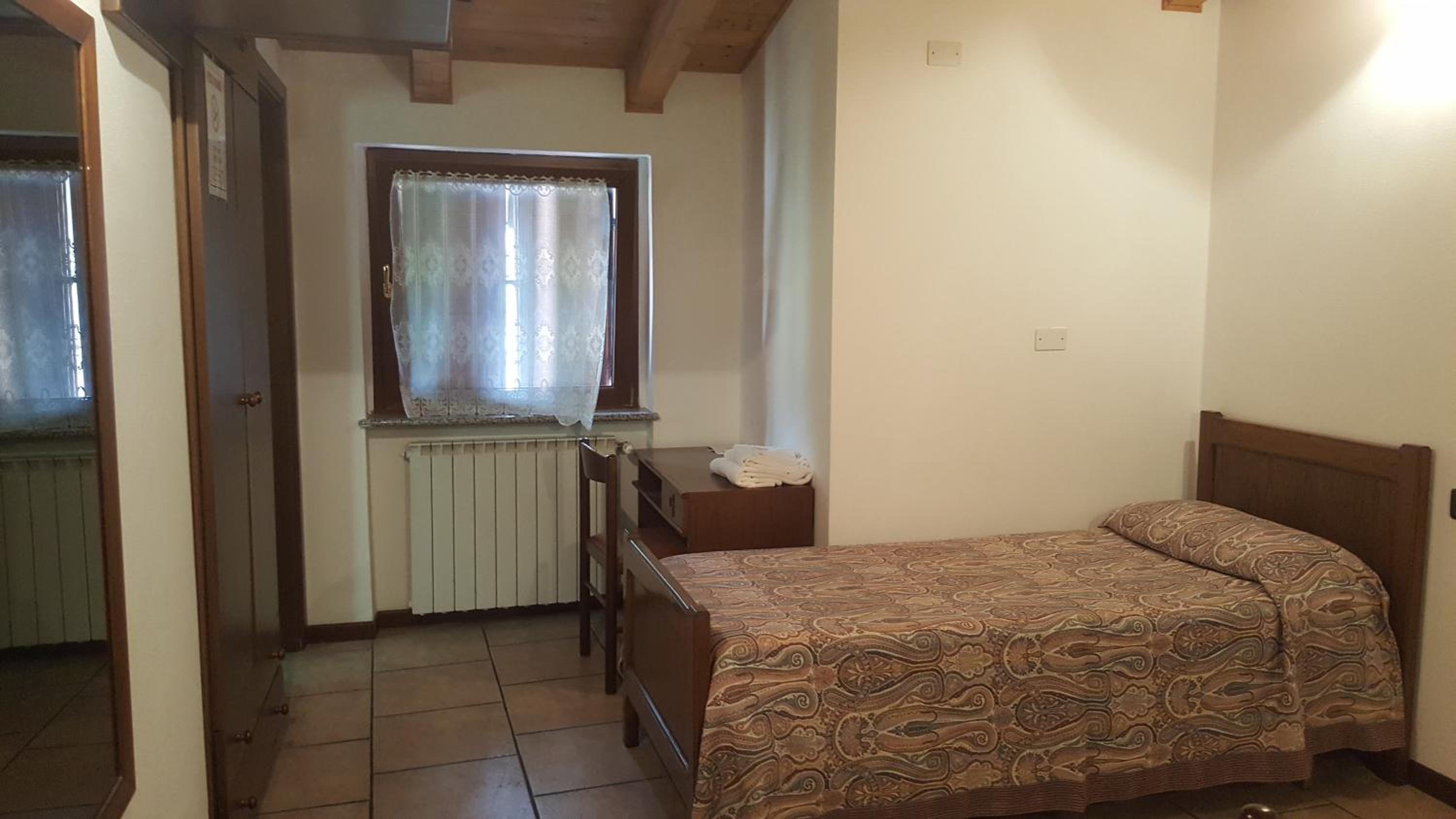 Triple Room - Photo 1