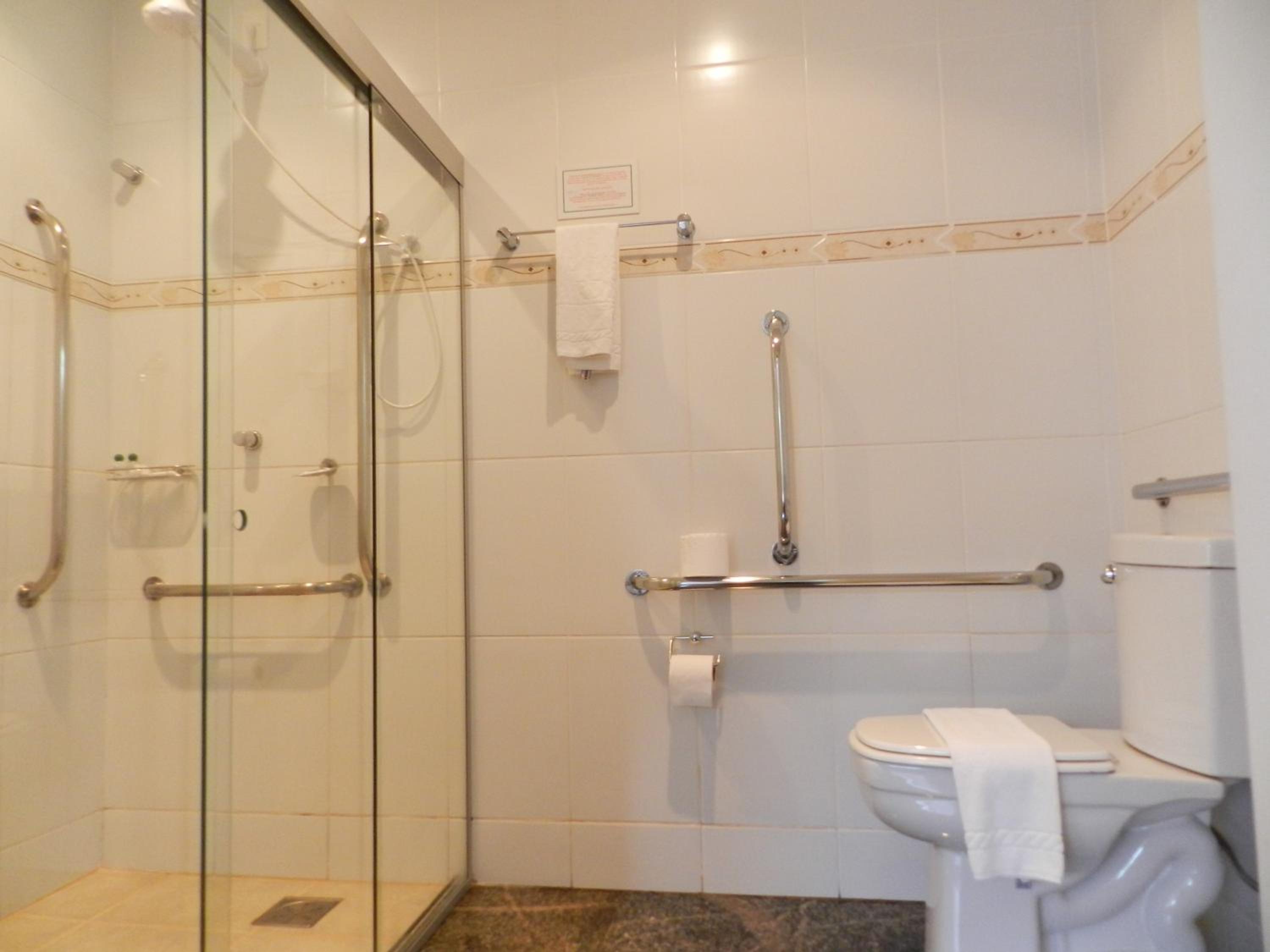 Double Room - Disability Access photo 3