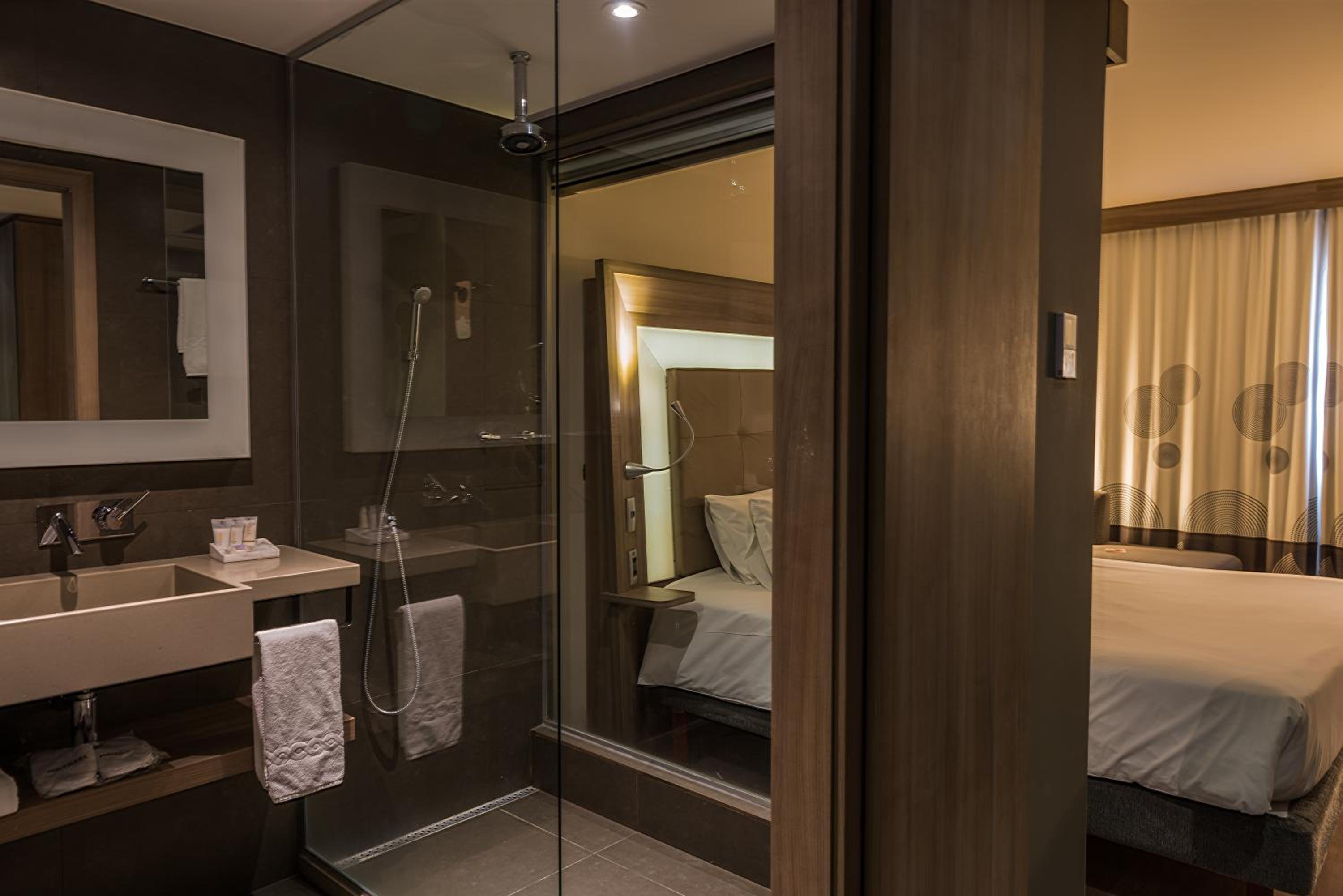Executive Apartment with One Double Bed