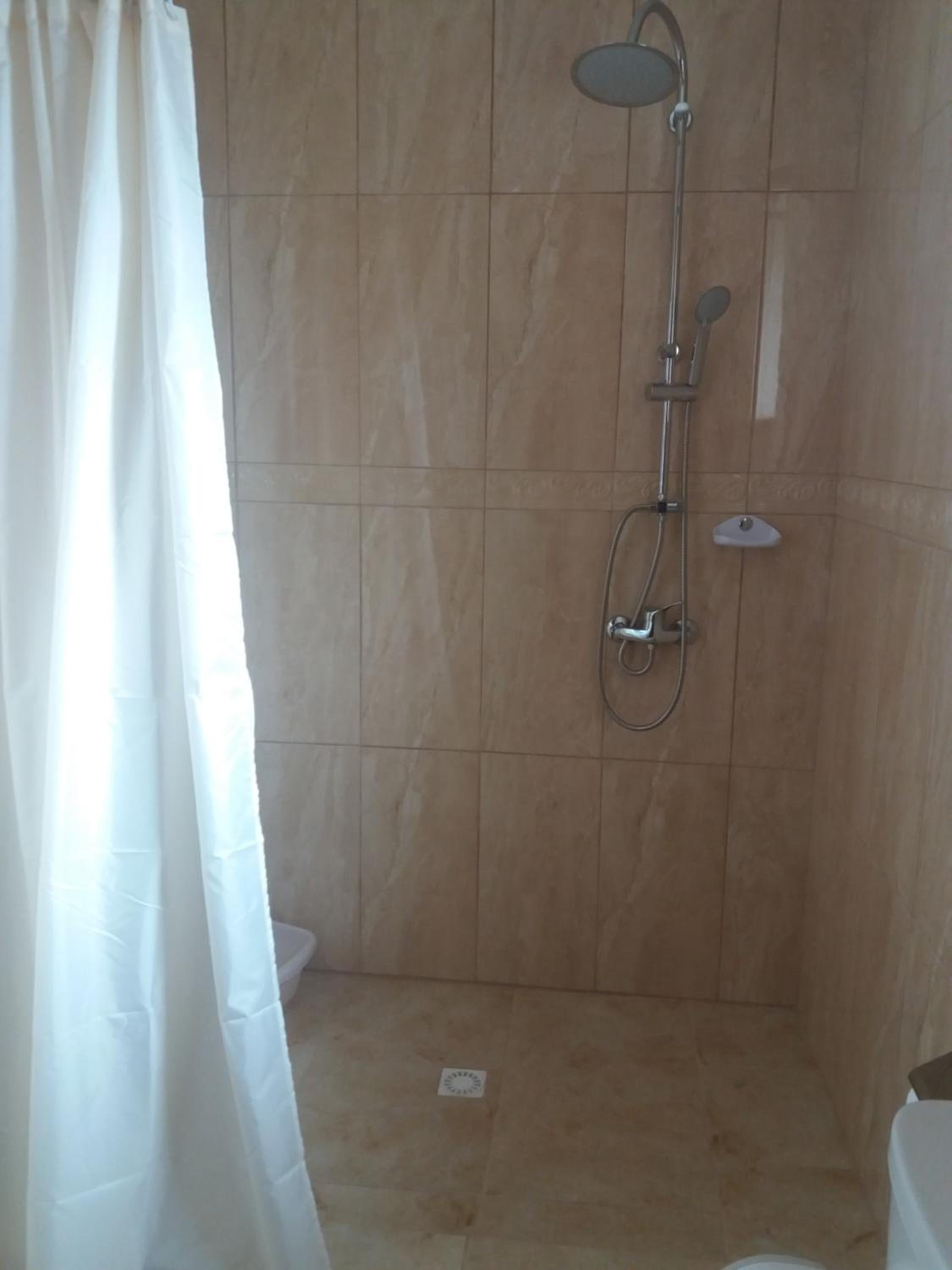 Large Double Room photo 3