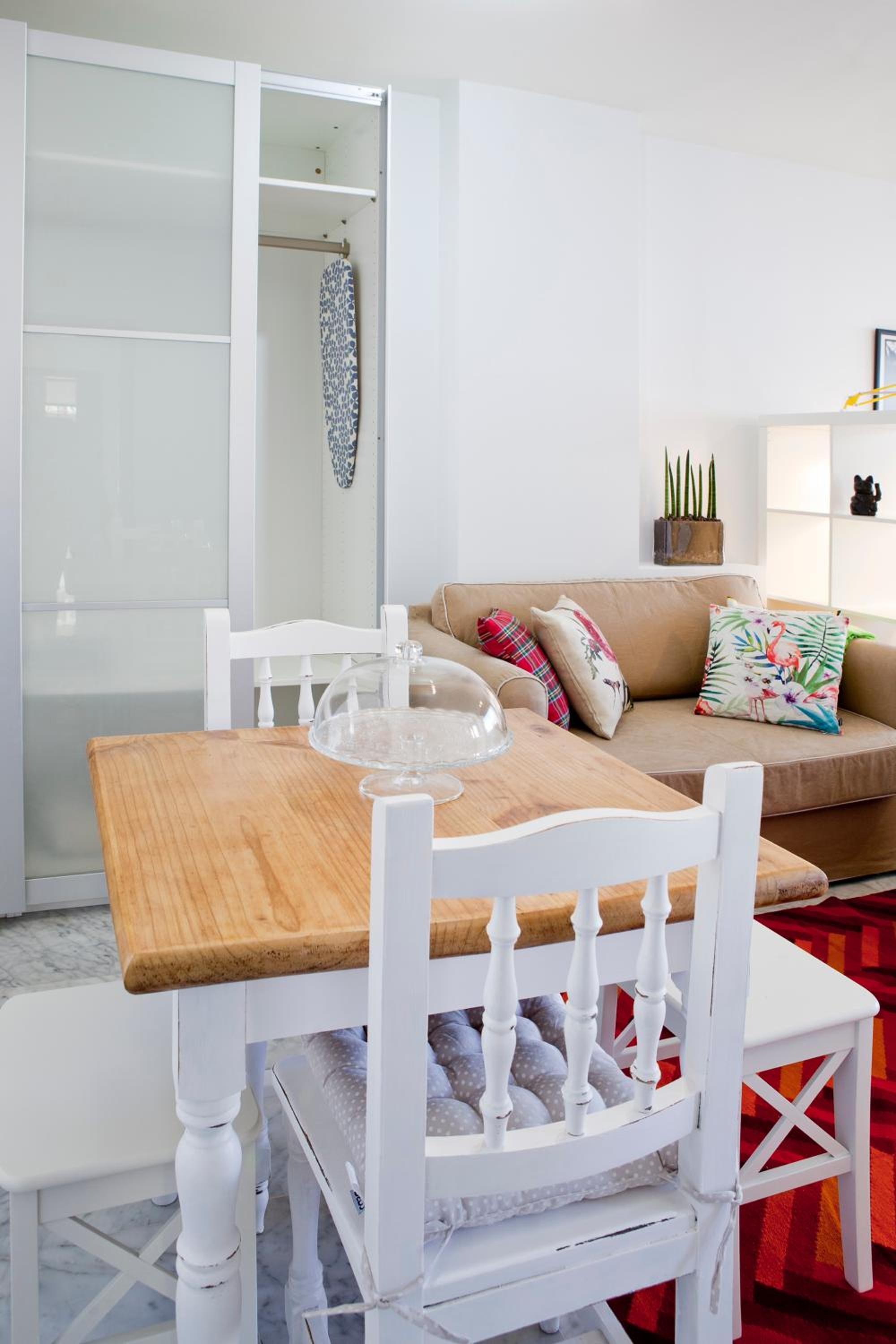 Studio Apartment photo 3