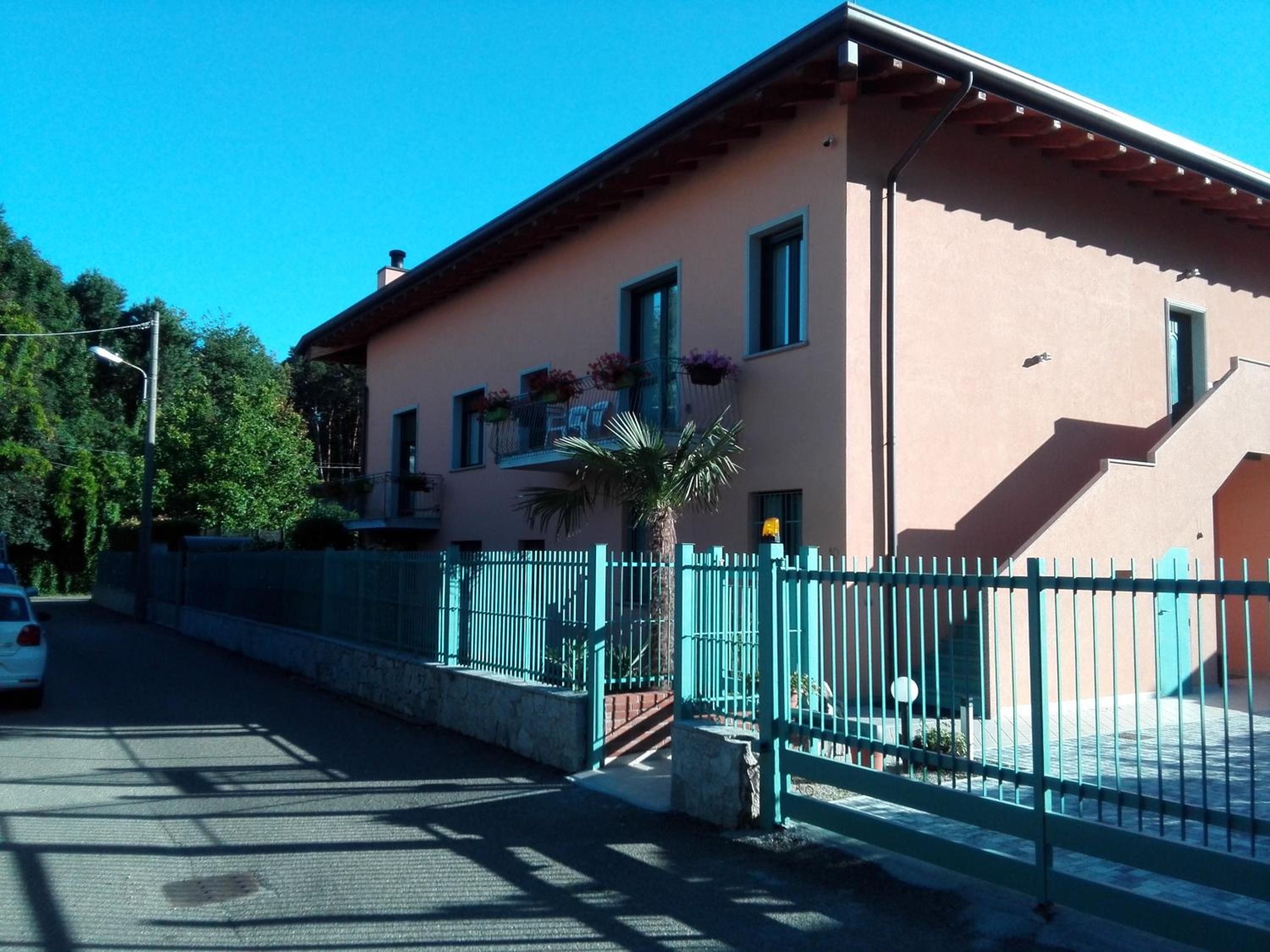 Family Bungalow - Photo 2
