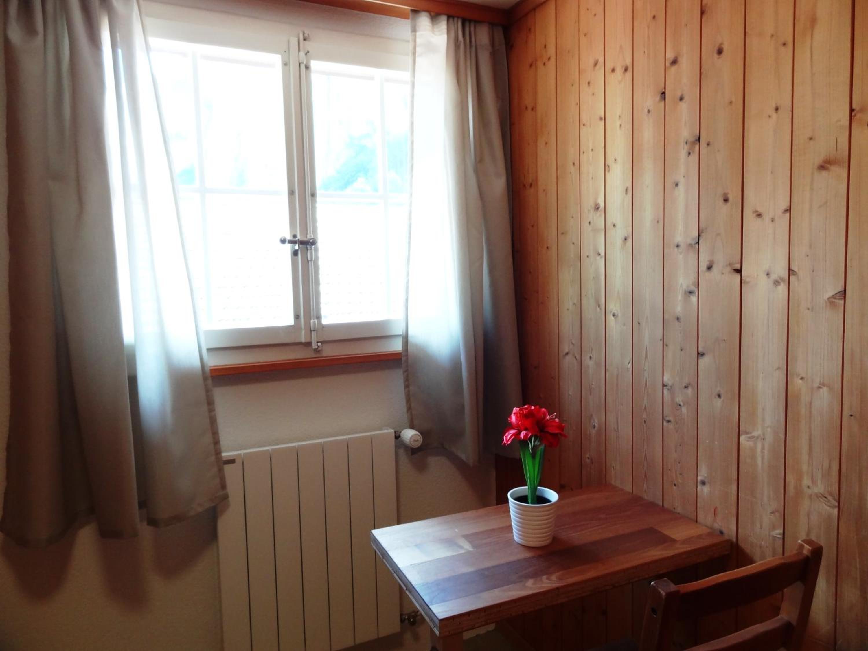 Single Room with Mountain View and shared bathroom photo 2