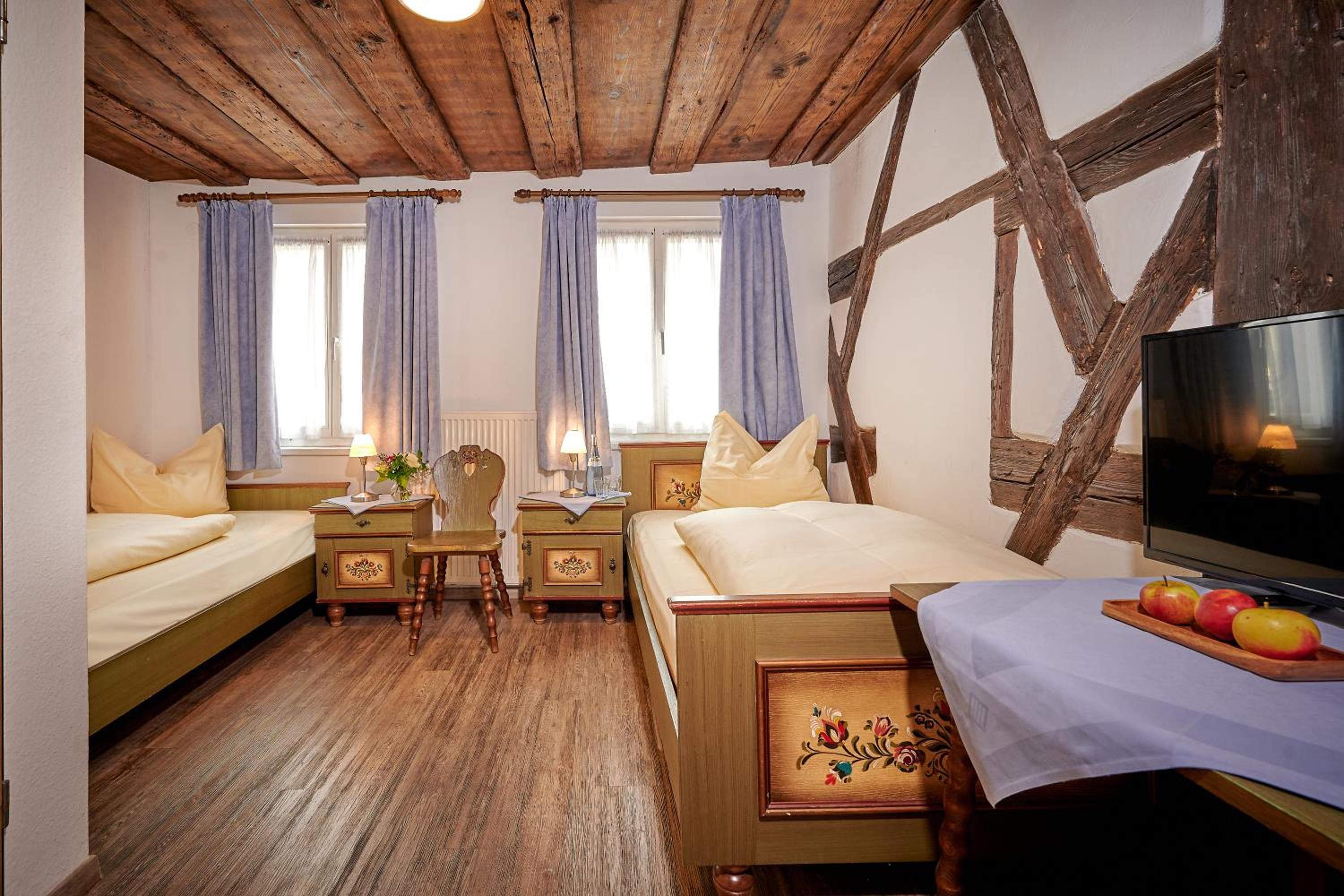 Twin Room with Bathroom