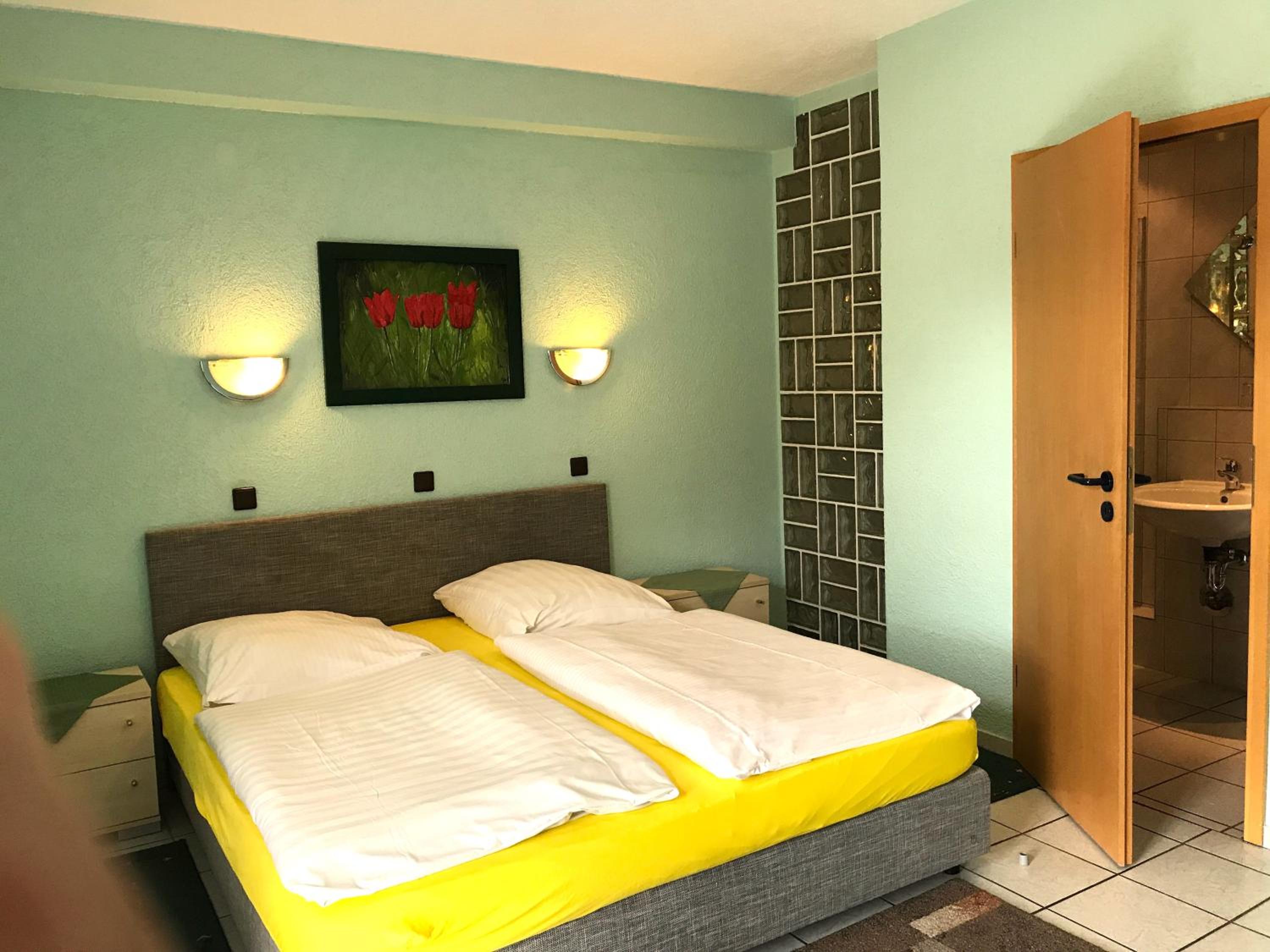 Standard Double Room photo 2