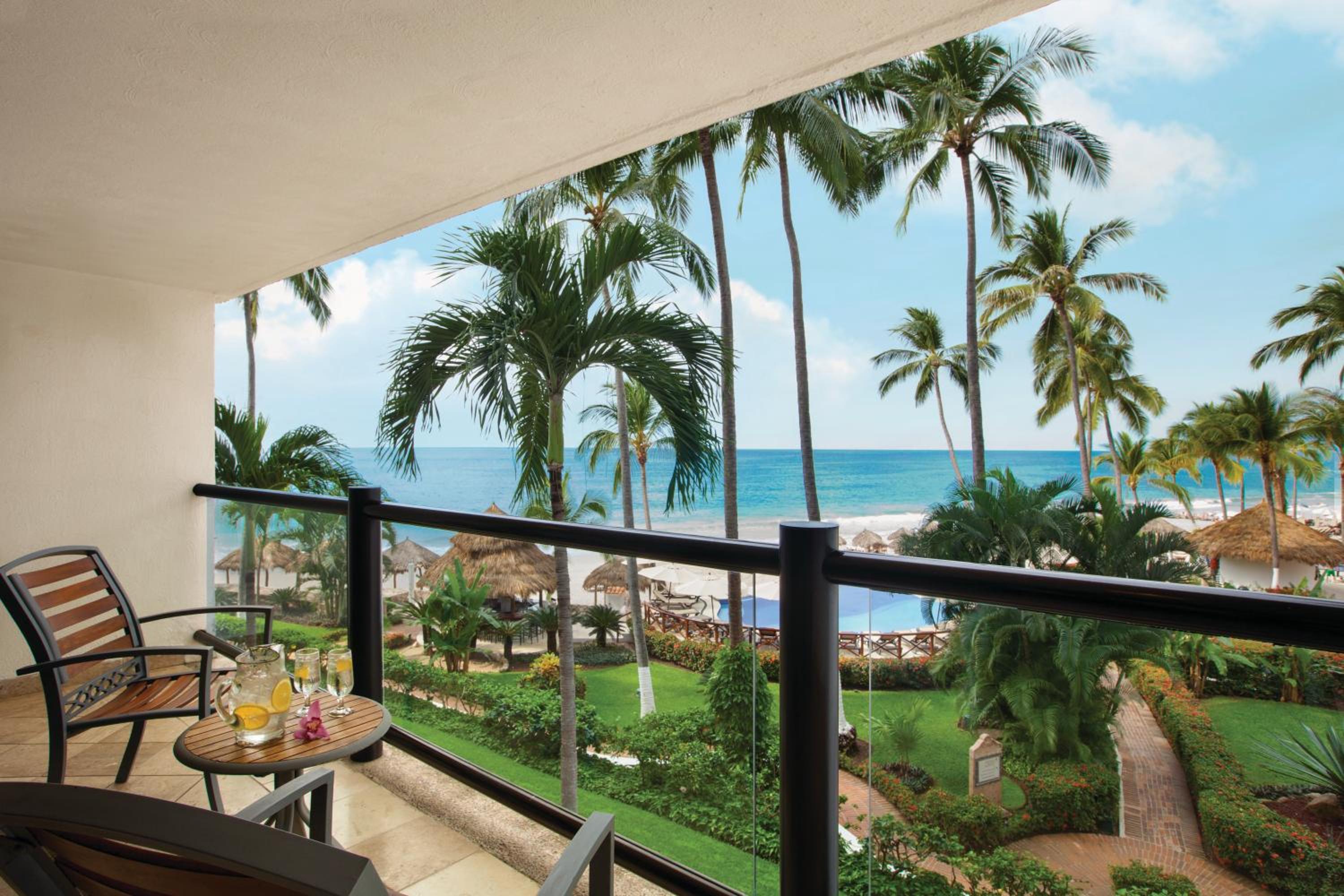 Club Suite with Ocean View - Photo 3
