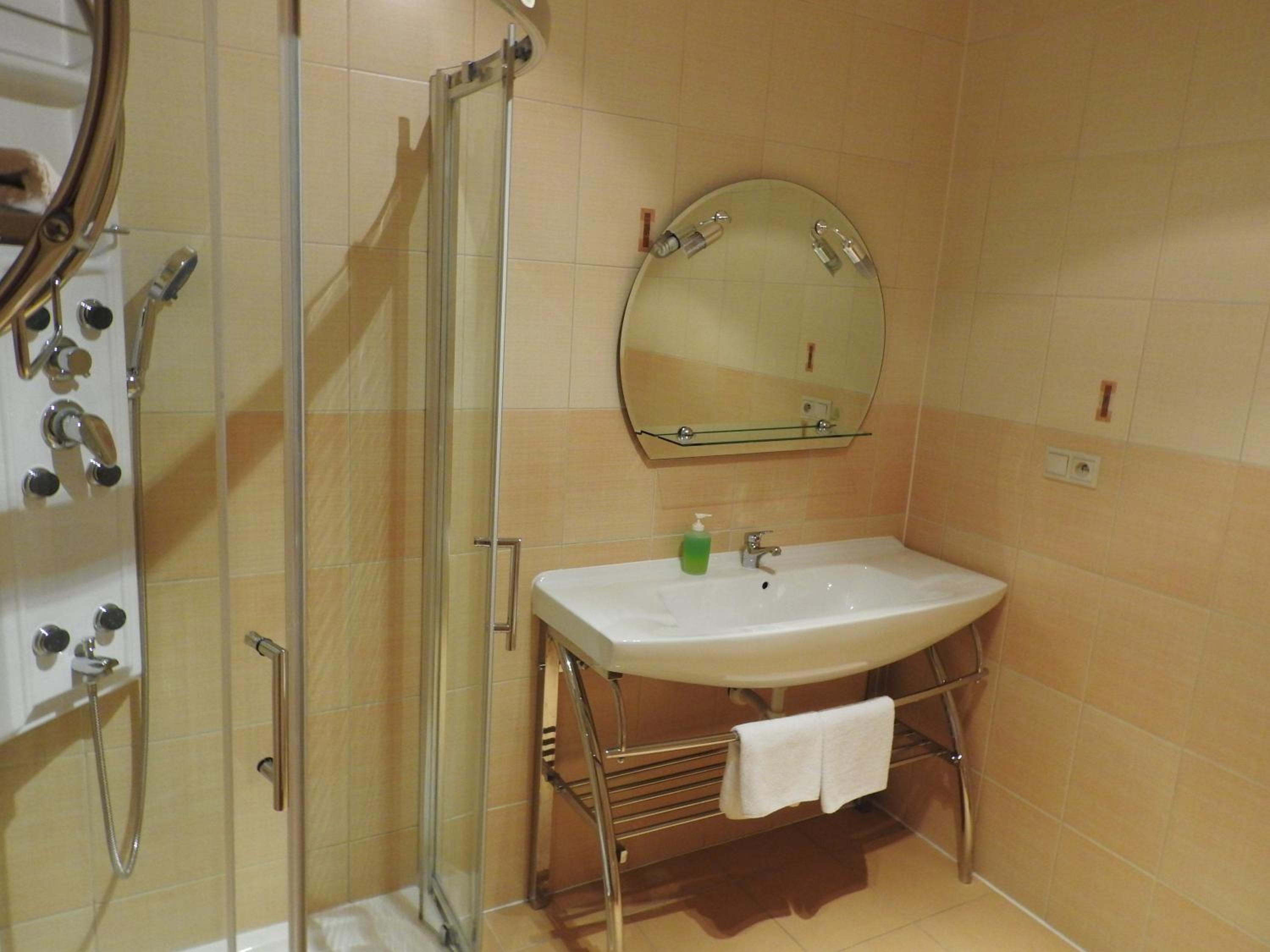 Quadruple Room photo 2