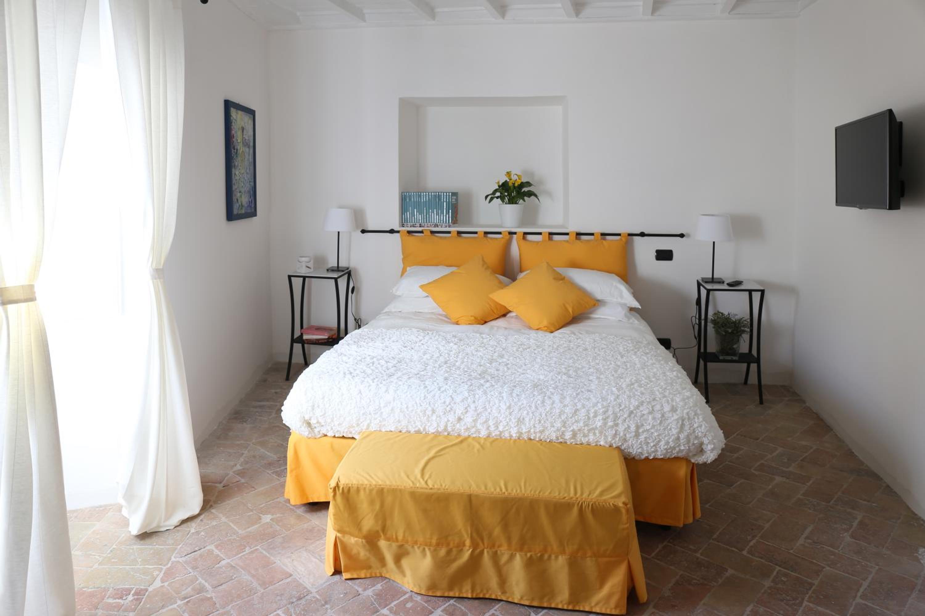Triple Room - Photo 1