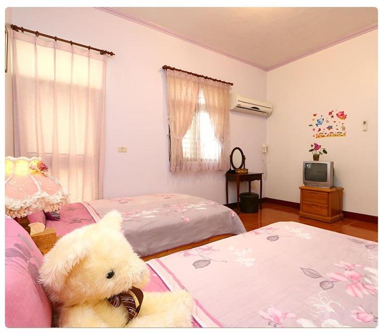 Quadruple Room with Shared Bathroom photo 1