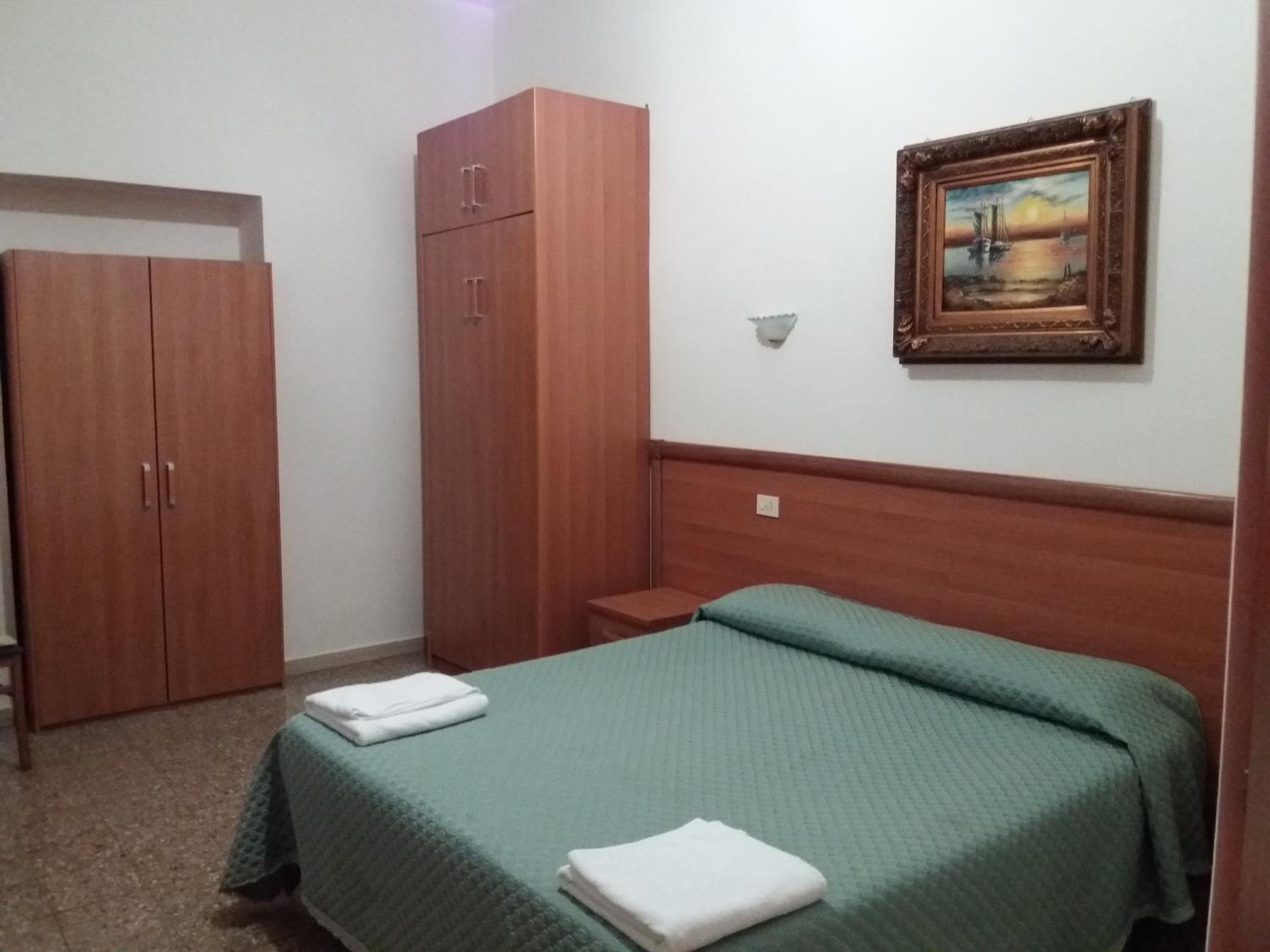 Superior Double or Twin Room photo 2