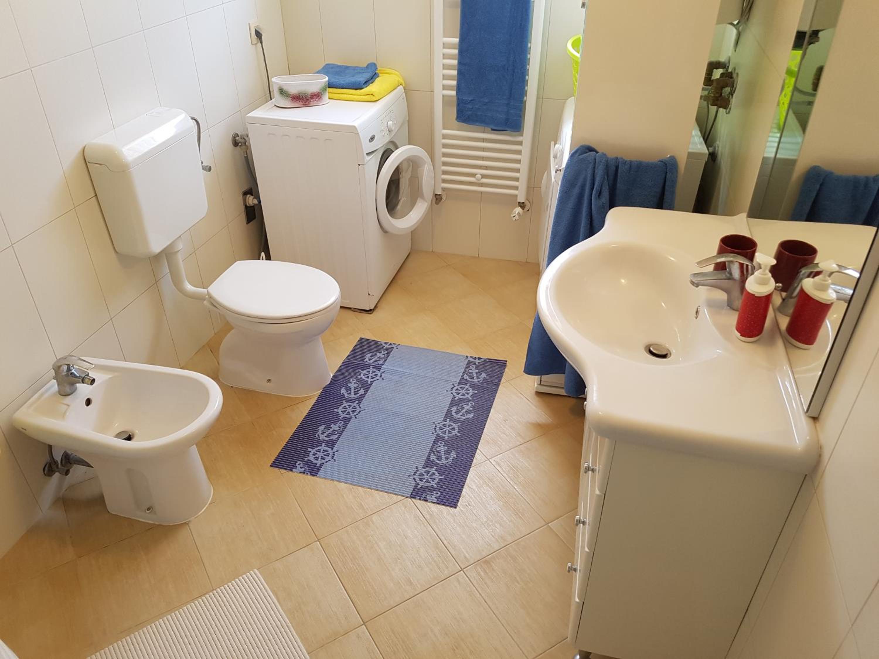 Apartment - Ground Floor photo 2