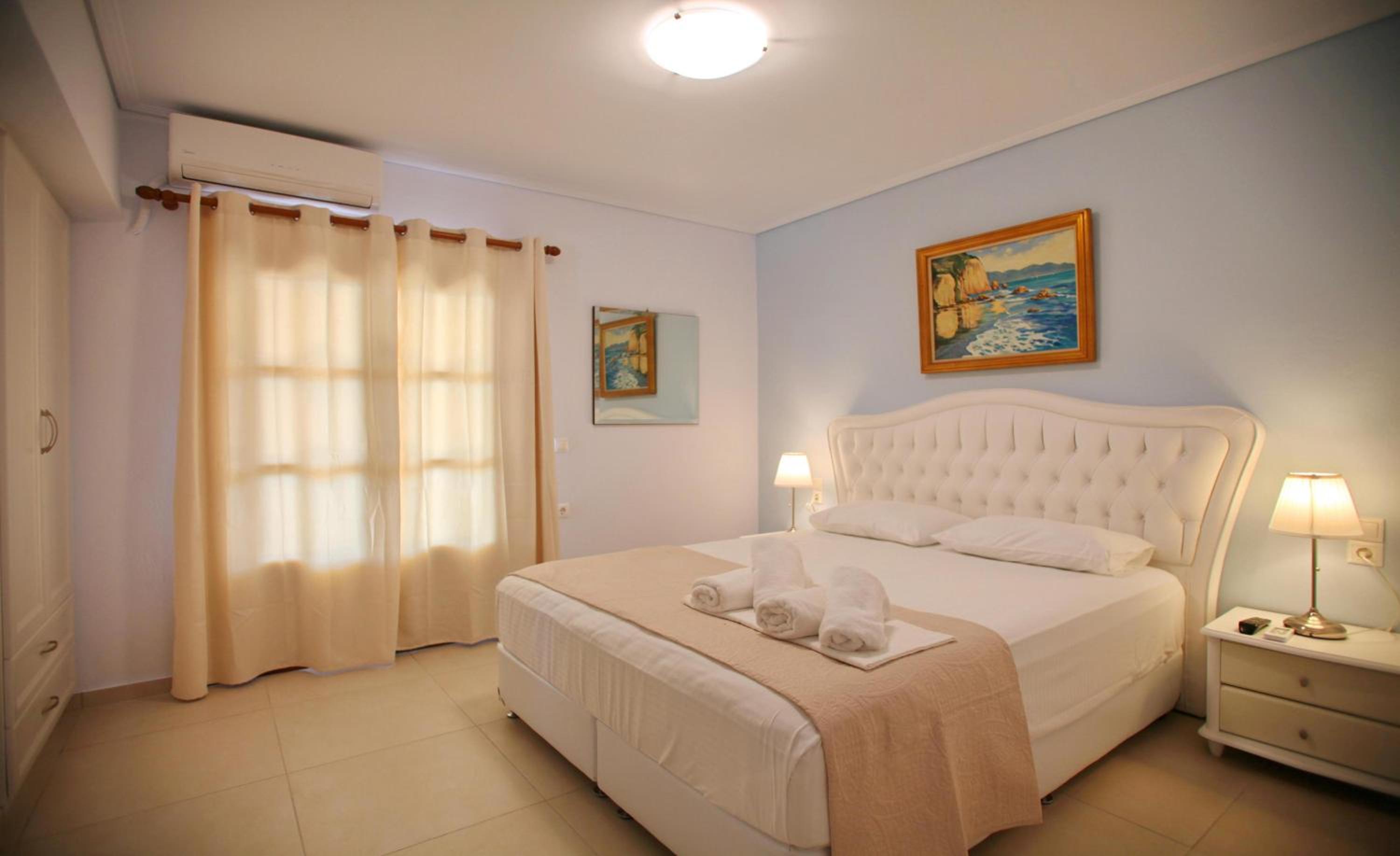 Deluxe One-Bedroom Apartment with Big Terrace and Panoramic Sea View