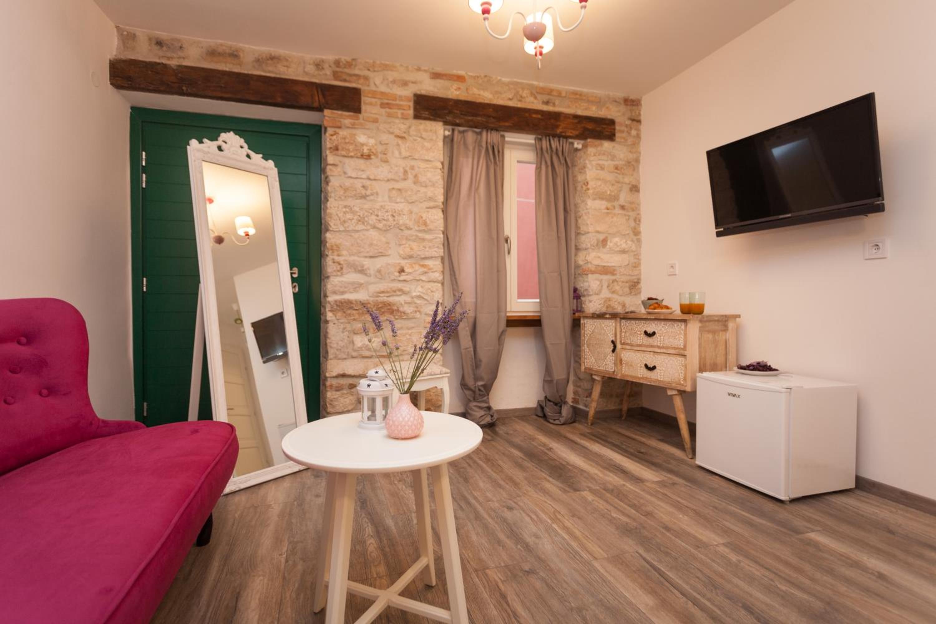 Deluxe Double Room photo 2