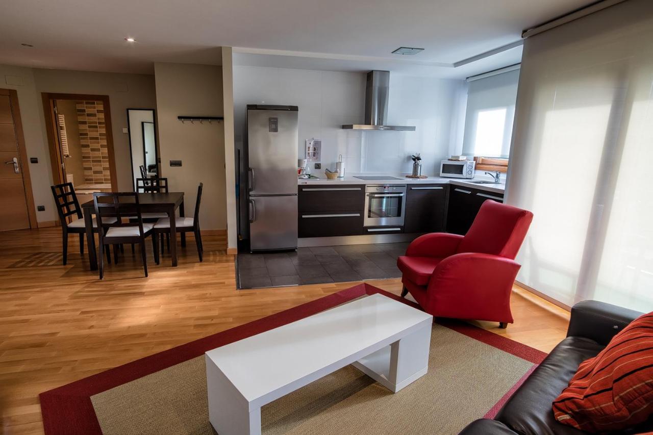 One-Bedroom Apartment with Sofa Bed (4 Adults) - Photo 6