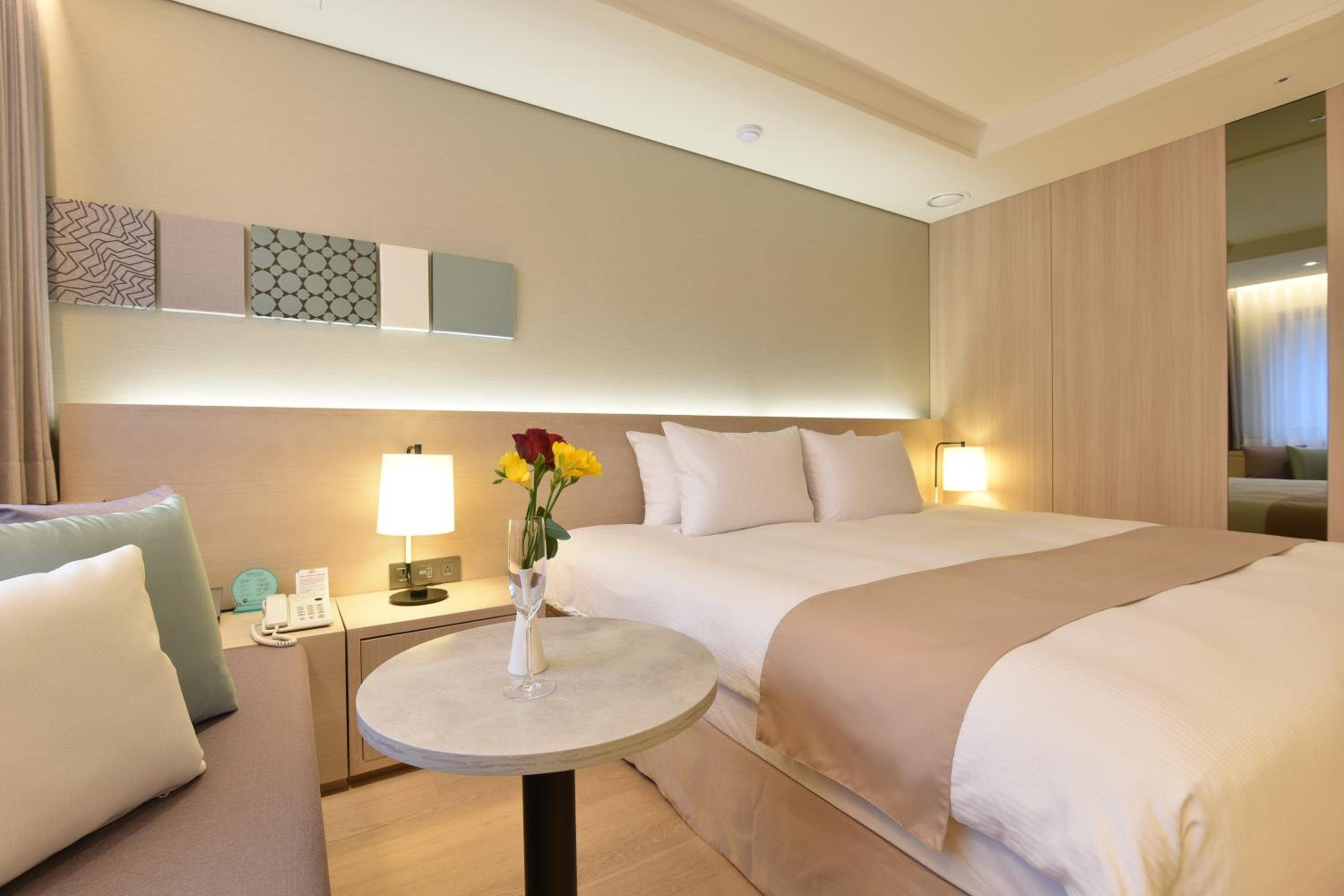 Standard Double Room - Photo 4