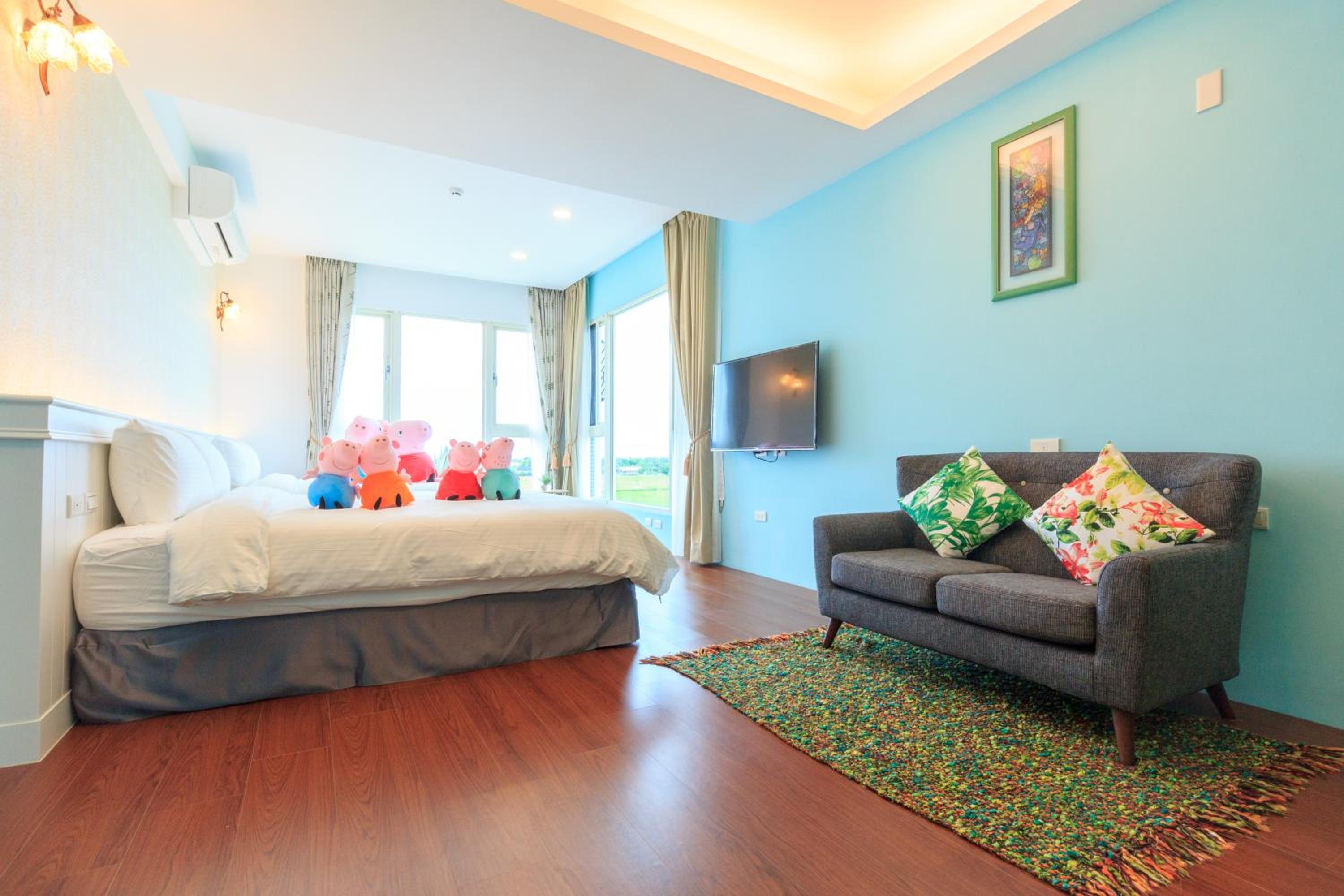 Deluxe Family Suite photo 3