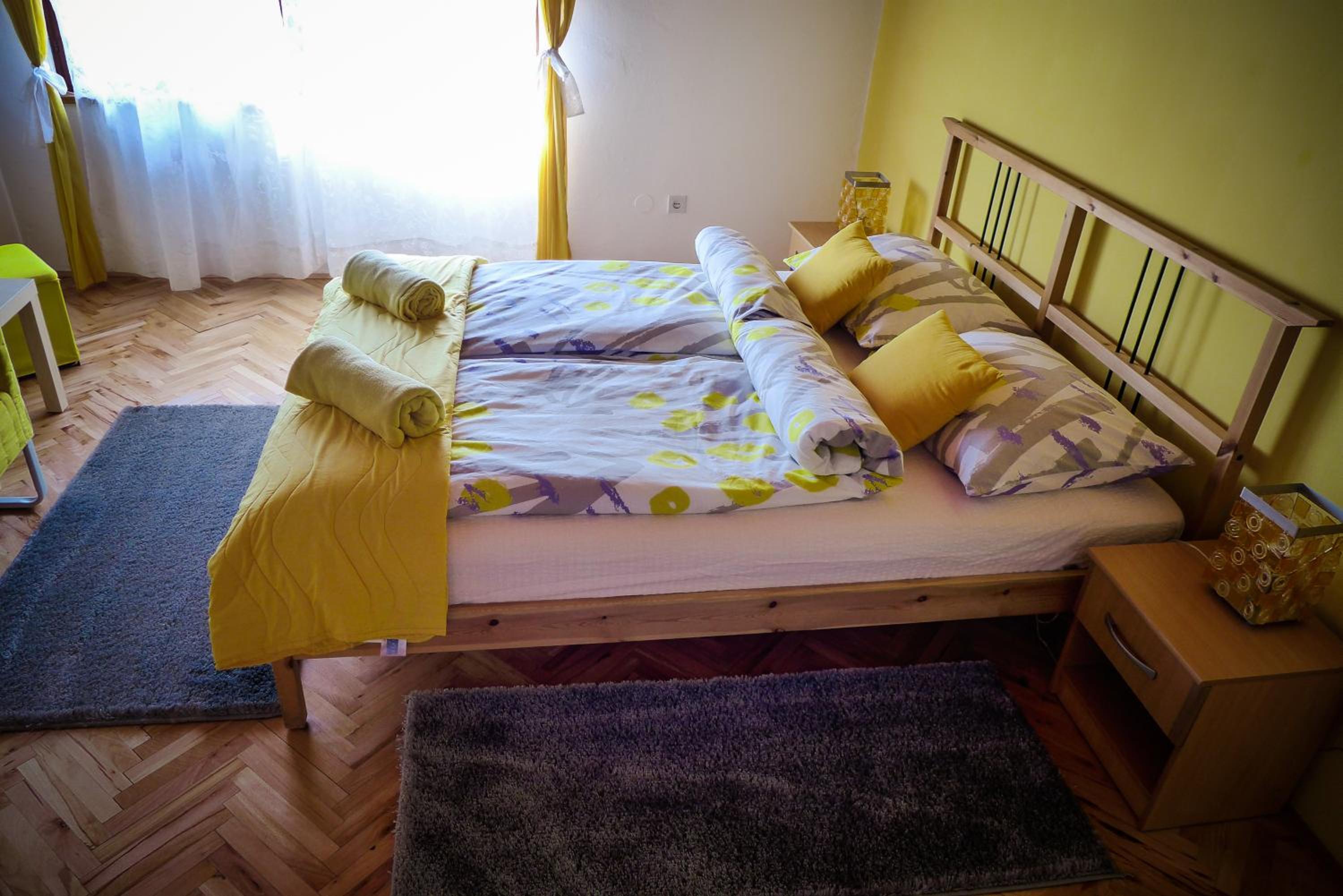 Double Room - Photo 14