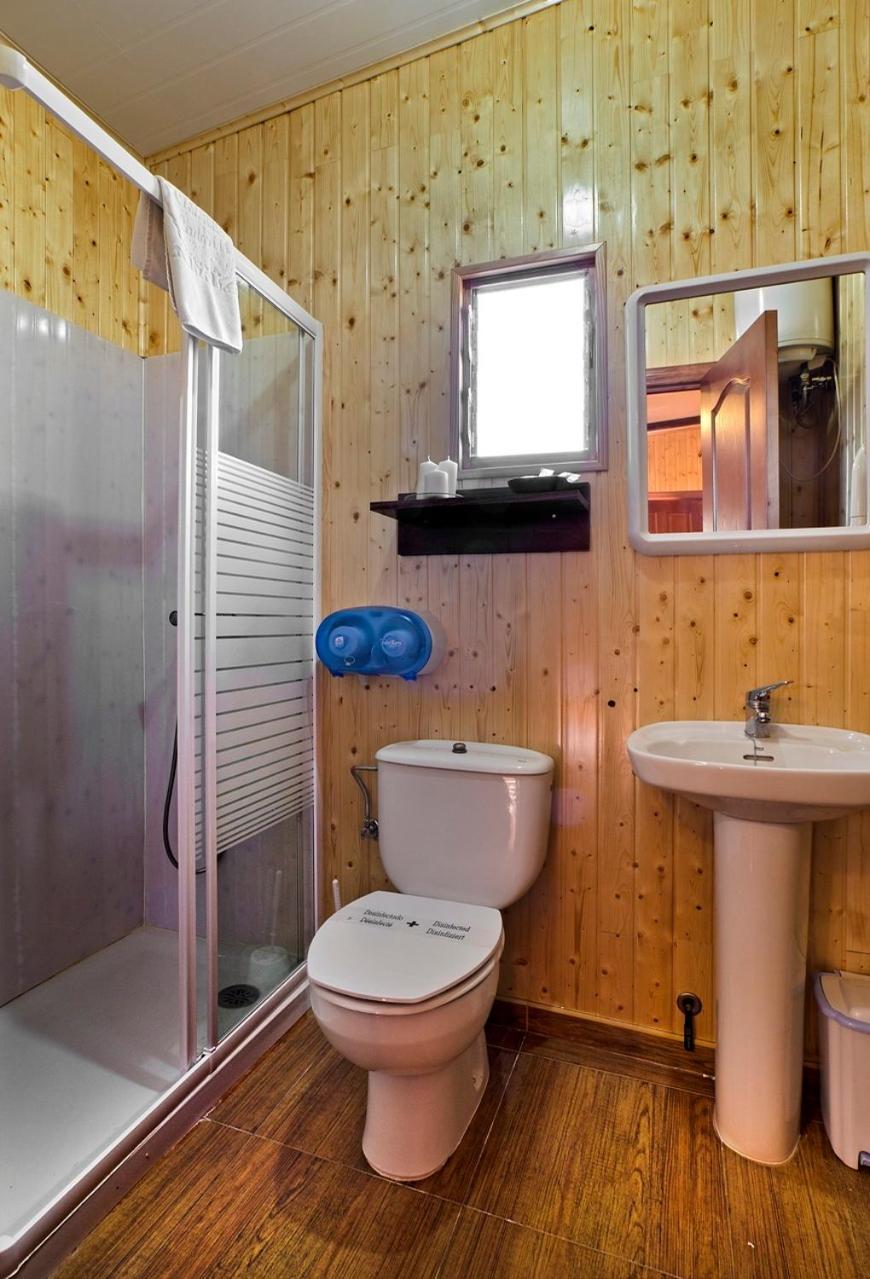 Wooden Cabin - Photo 8