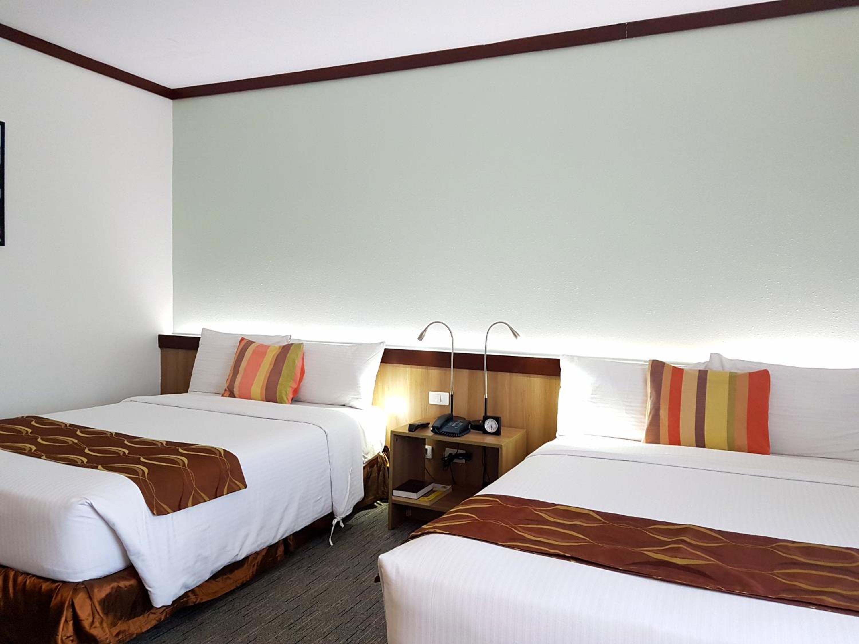 Premier Double or Twin Room - Photo 12