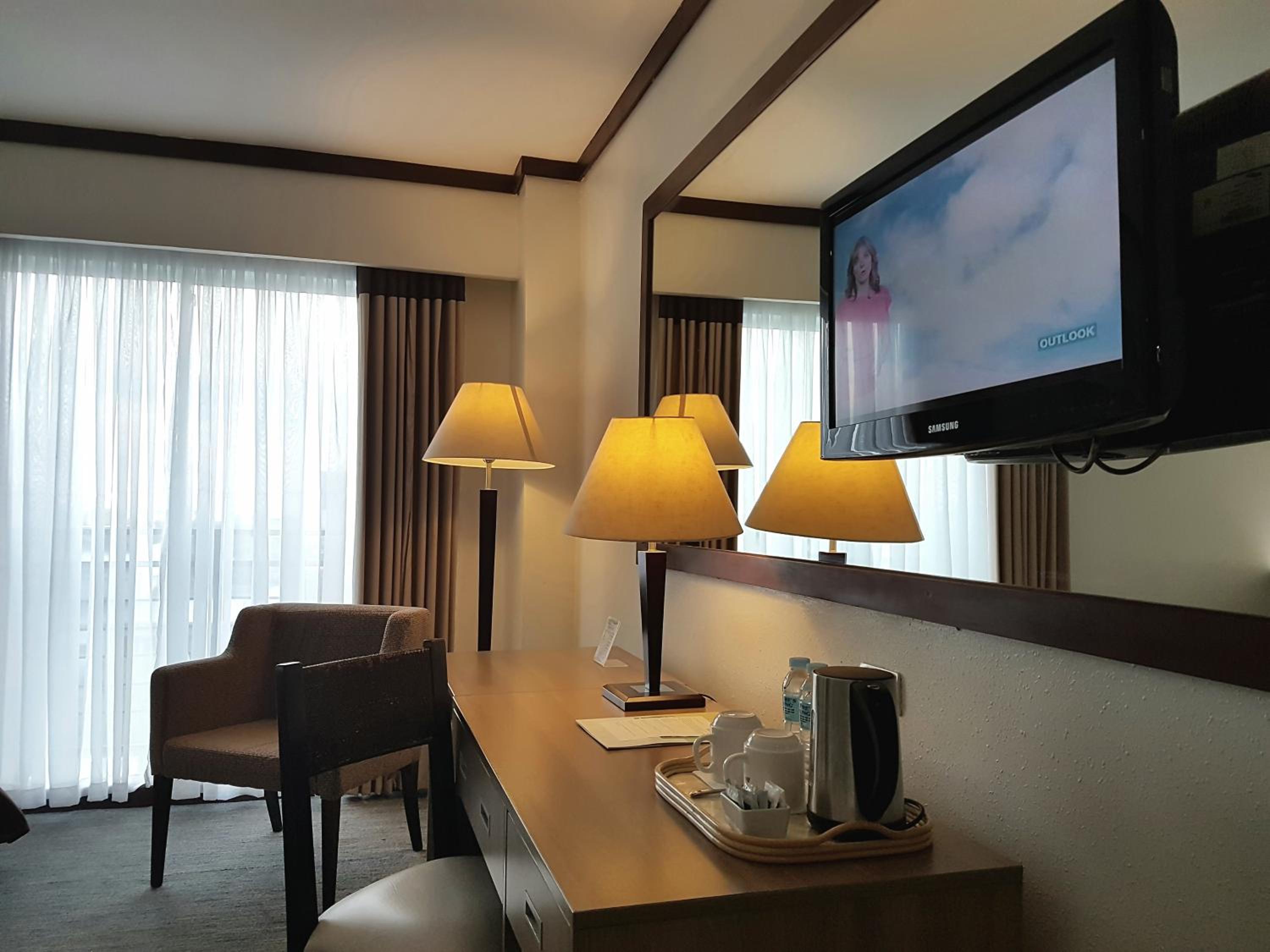 Premier Double or Twin Room - Photo 6